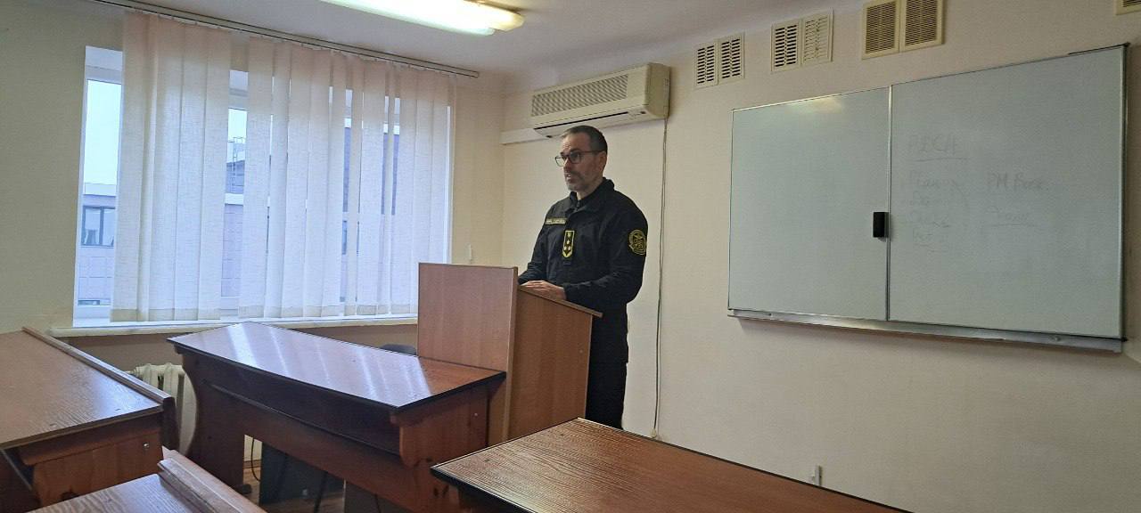 Публічні гостьові лекції, відзнаки й підтримка ЗСУ: ФЕУ відсвяткував річницю