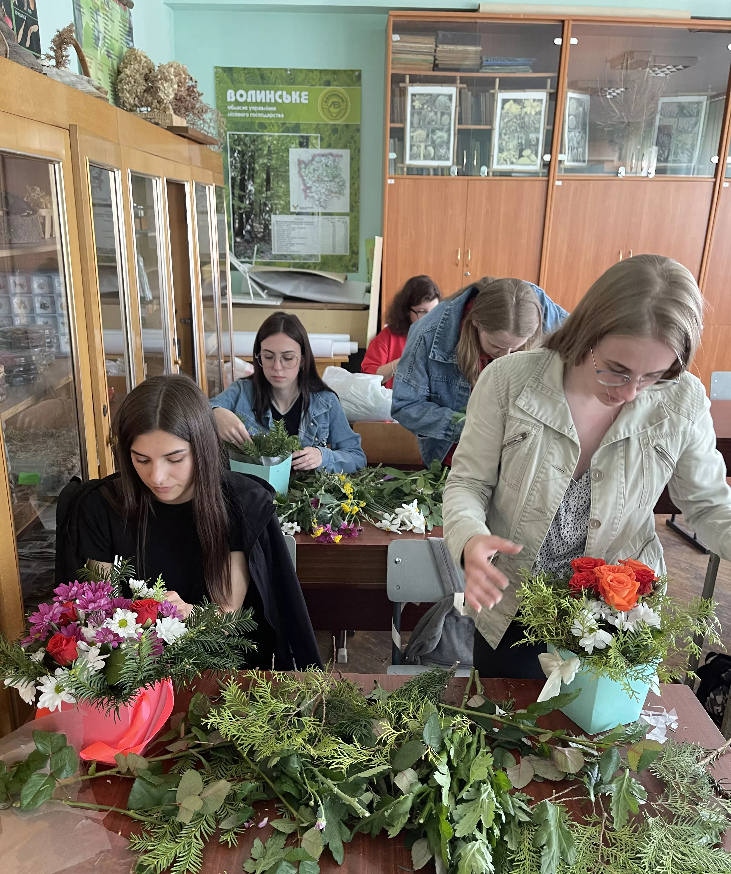 Колористика в аранжуванні. Практичний підхід