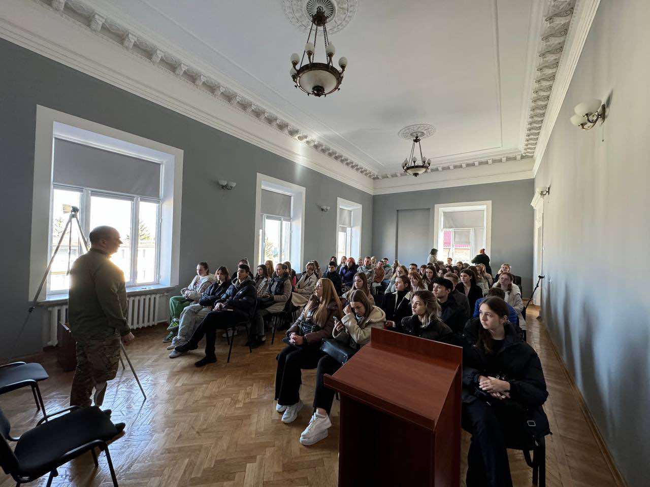 На факультеті міжнародних відносин відбулася низка консультаційних зустрічей