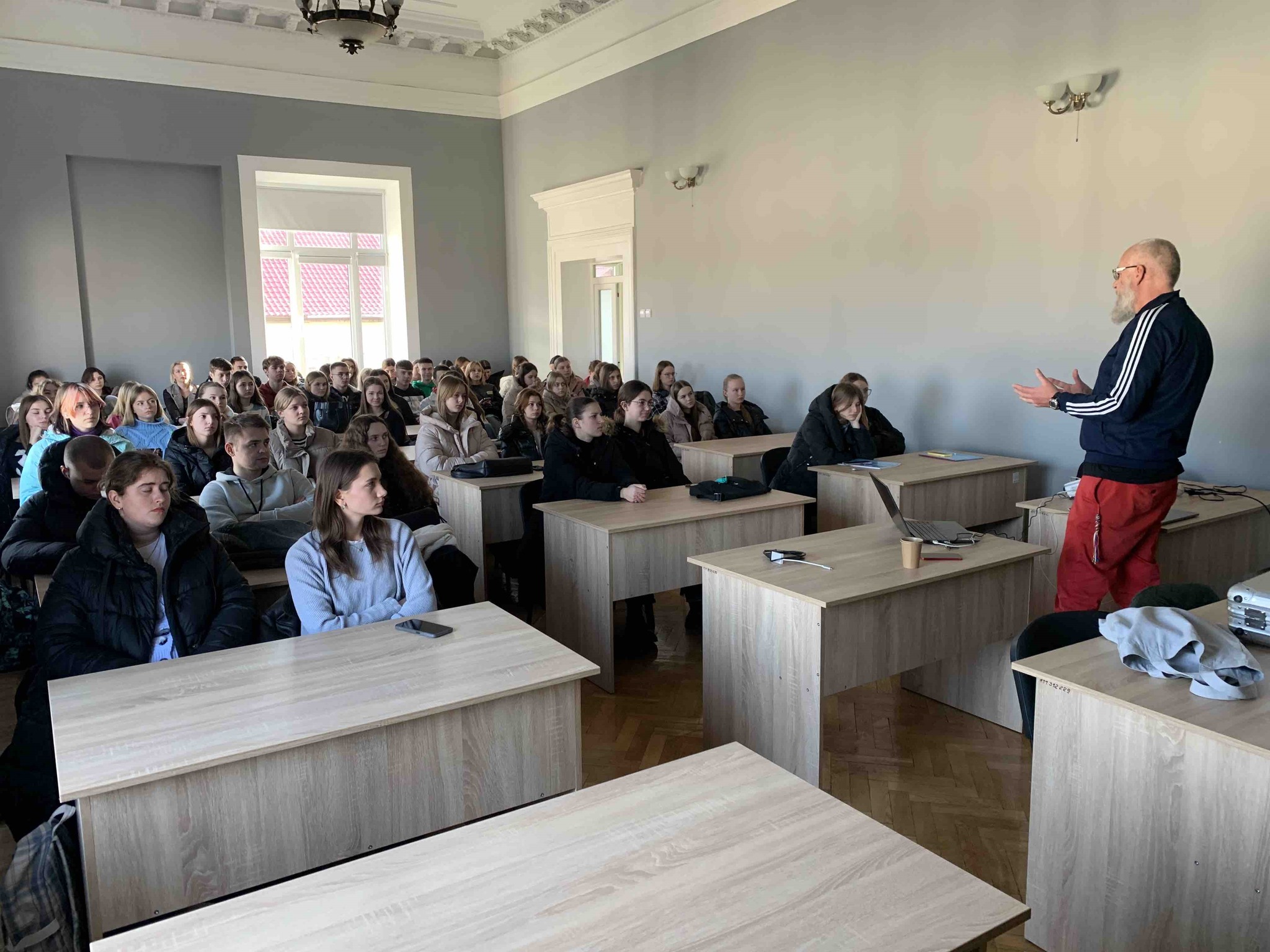 Калейдоскоп практико зорієнтованих і розвивальних зустрічей на ФМВ