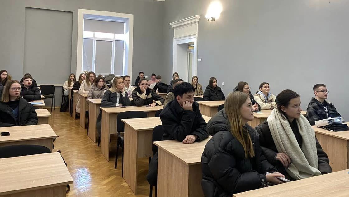 Калейдоскоп практико зорієнтованих і розвивальних зустрічей на ФМВ