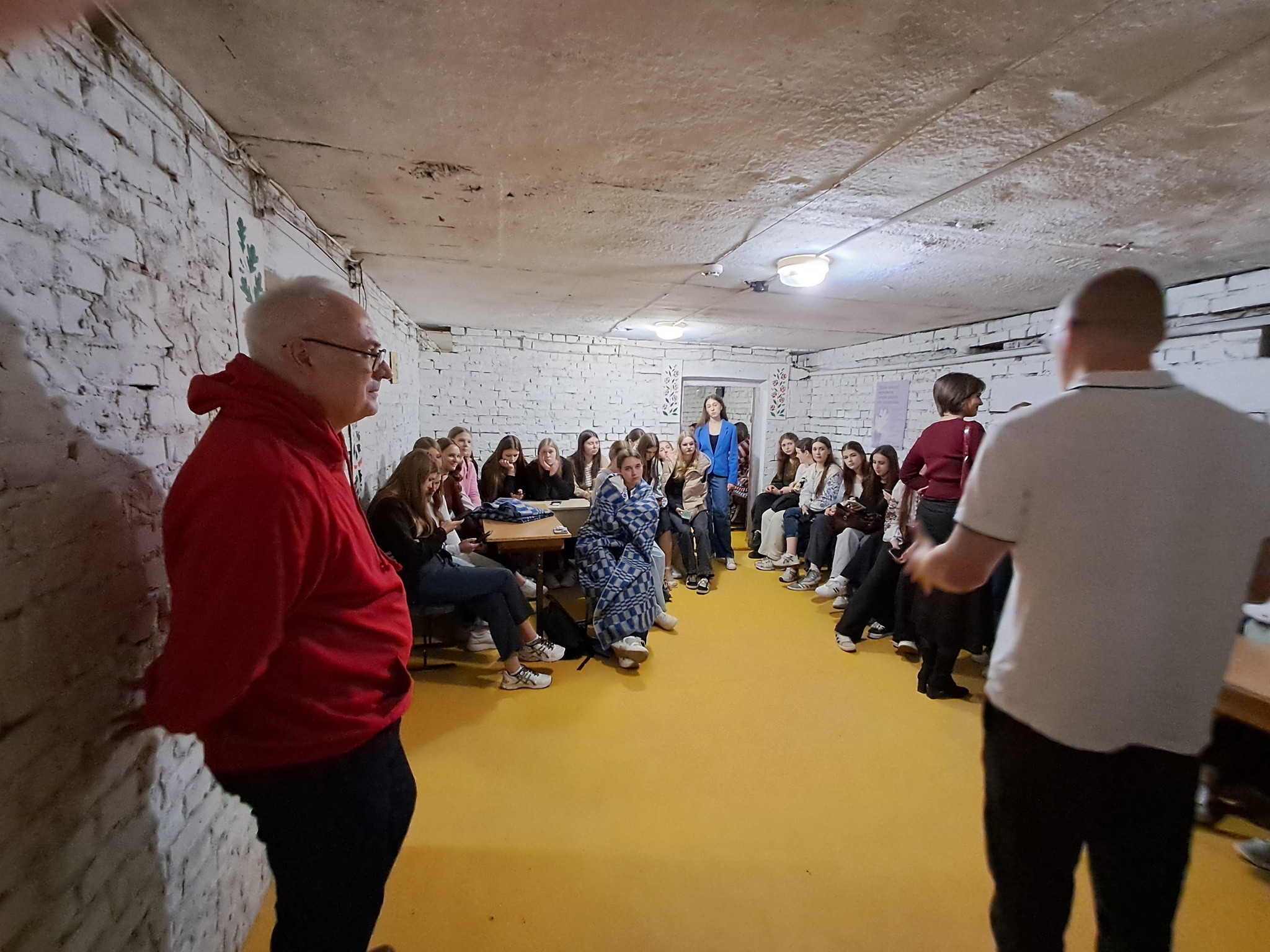 Зустрічі ФМВ зі школярами та ліцеїстами Нововолинська