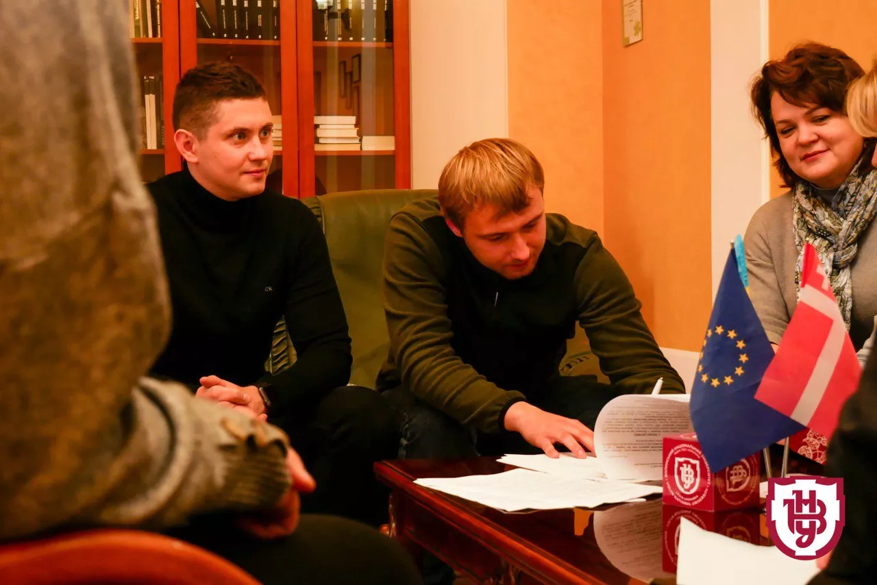 економісти