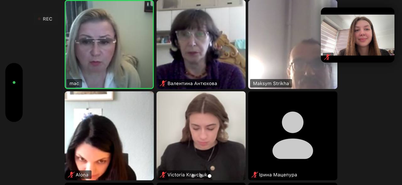 журналісти