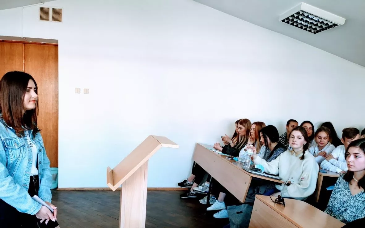 агістранти журналістики діляться досвідом із першокурсниками