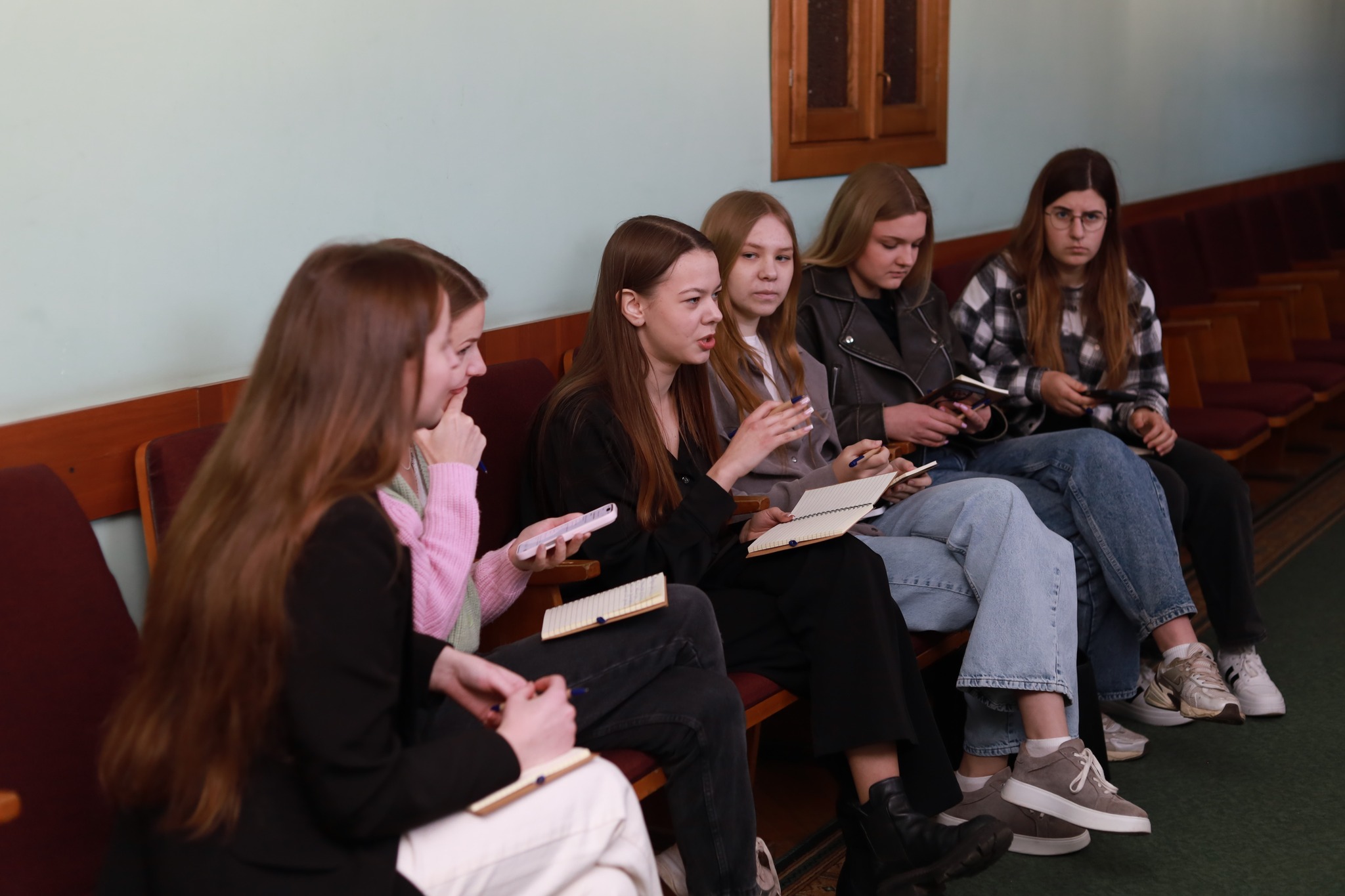 Молодіжні дебати: що забезпечує демократію та стійкість громад