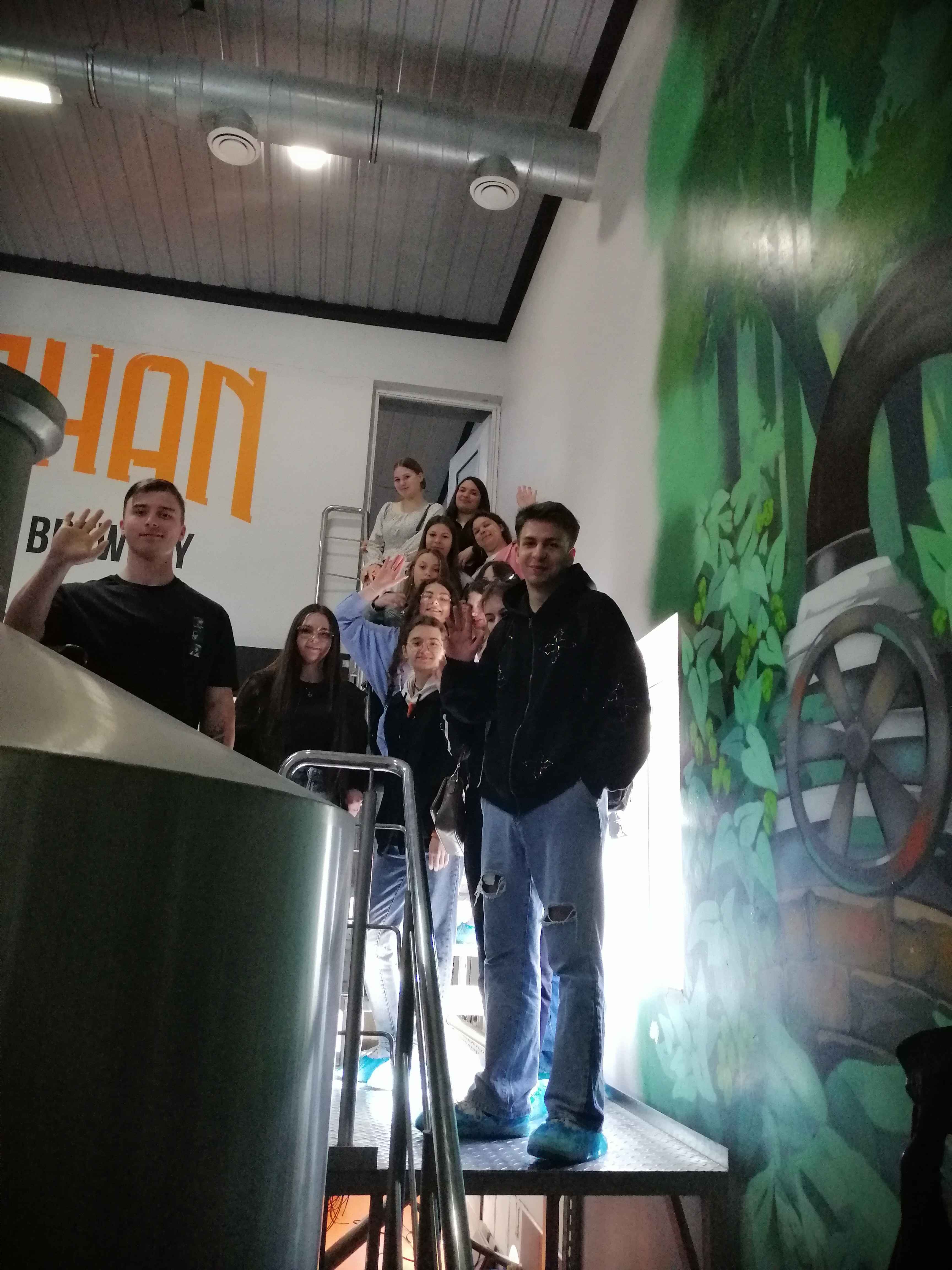 Пізнання економіки на практиці: студенти-географи відвідали «Luchan Brewery»