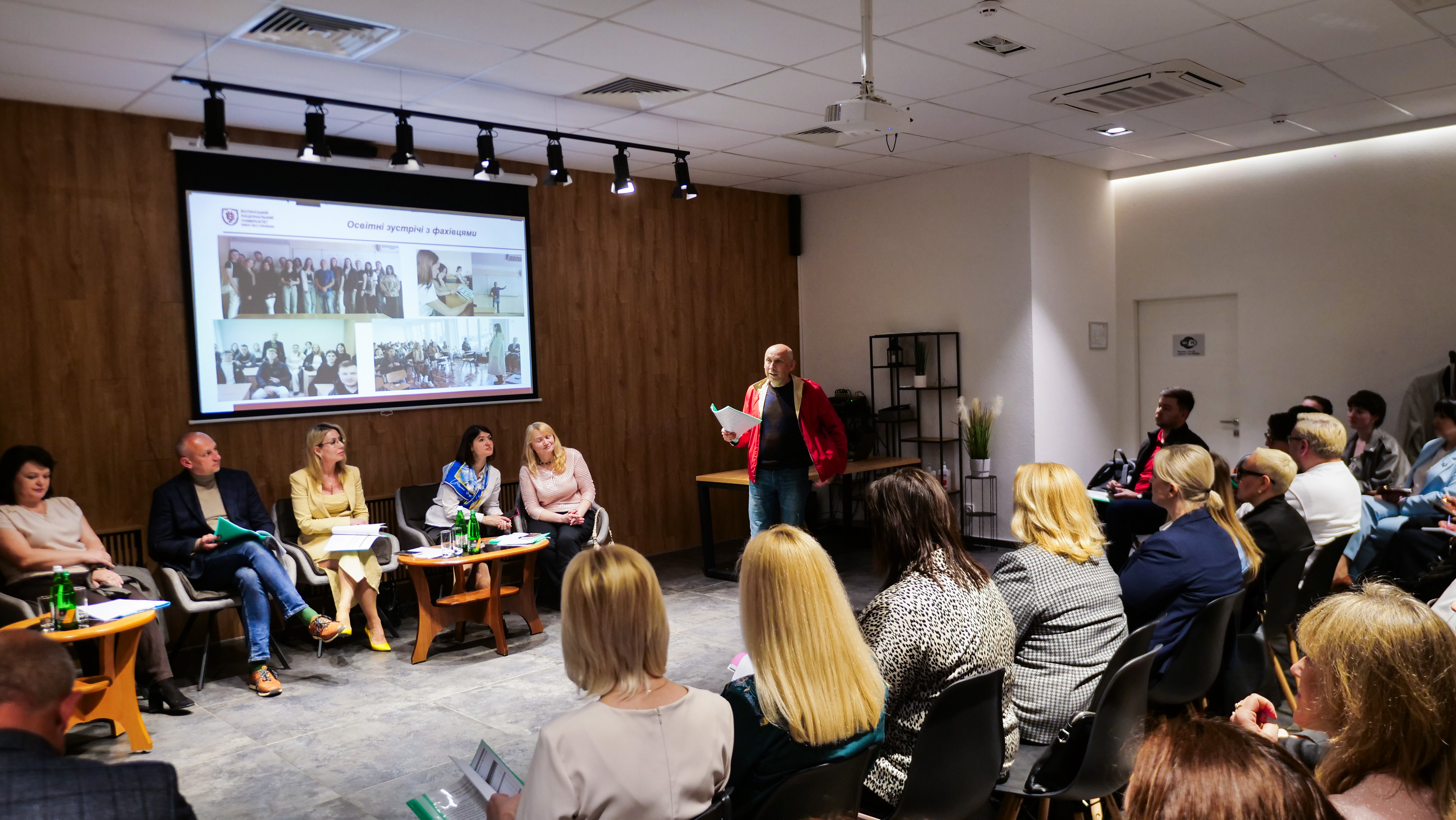 Засідання Ради стейкхолдерів факультету економіки та управління