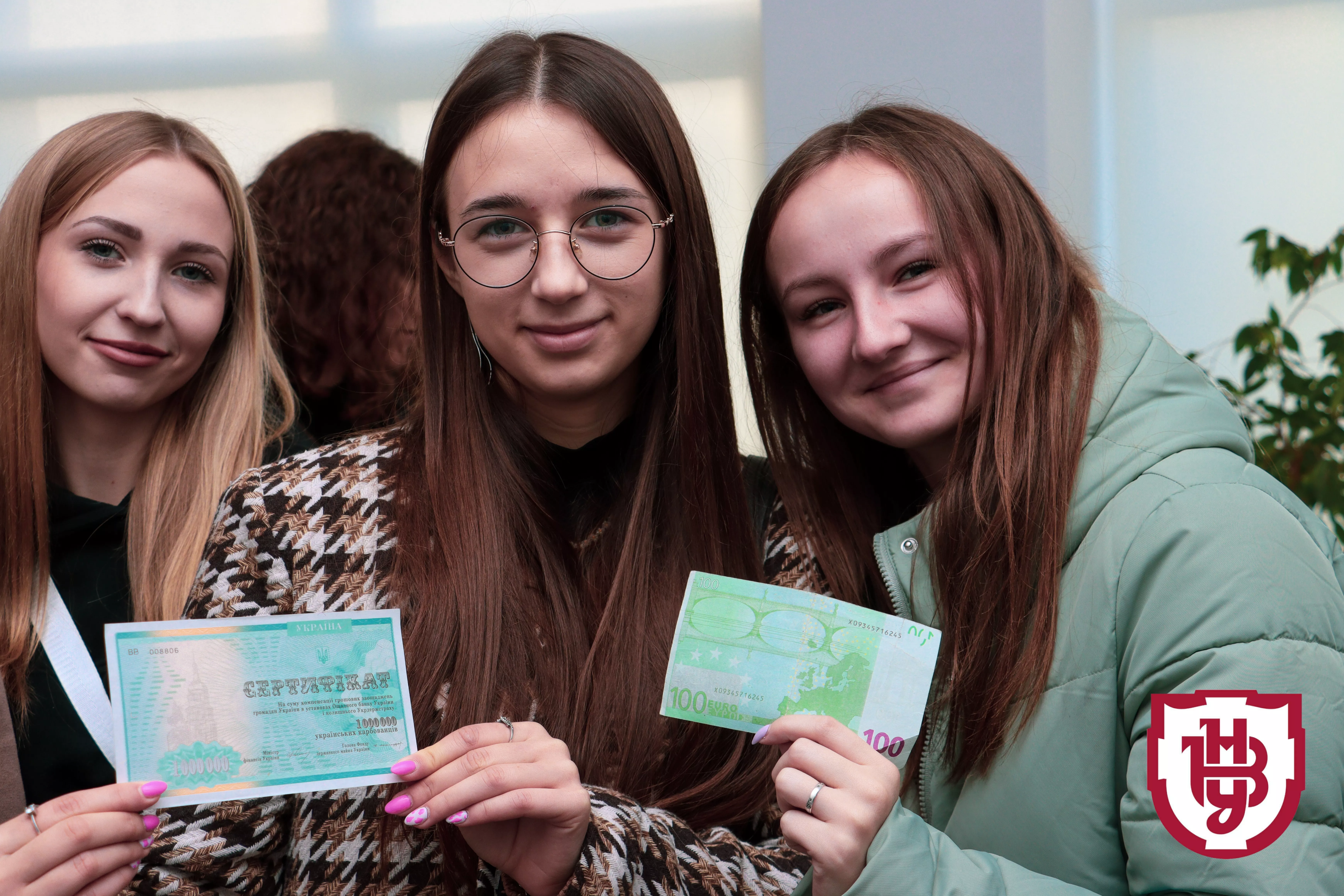 журналісти