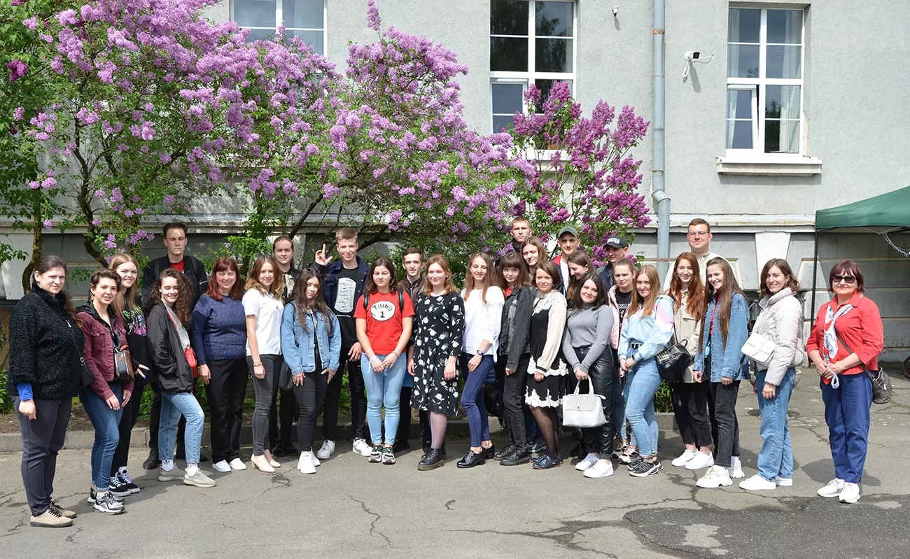 У Волинському краєзнавчому музеї студенти спеціальності 027 «Музеєзнавство, пам’яткознавство» провели навчальну квест-екскурсію «Вишиванка: традиція чи модний тренд?»