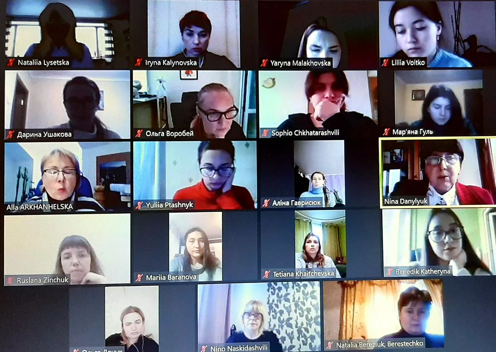 Леся Українка заговорила європейськими та східними мовами