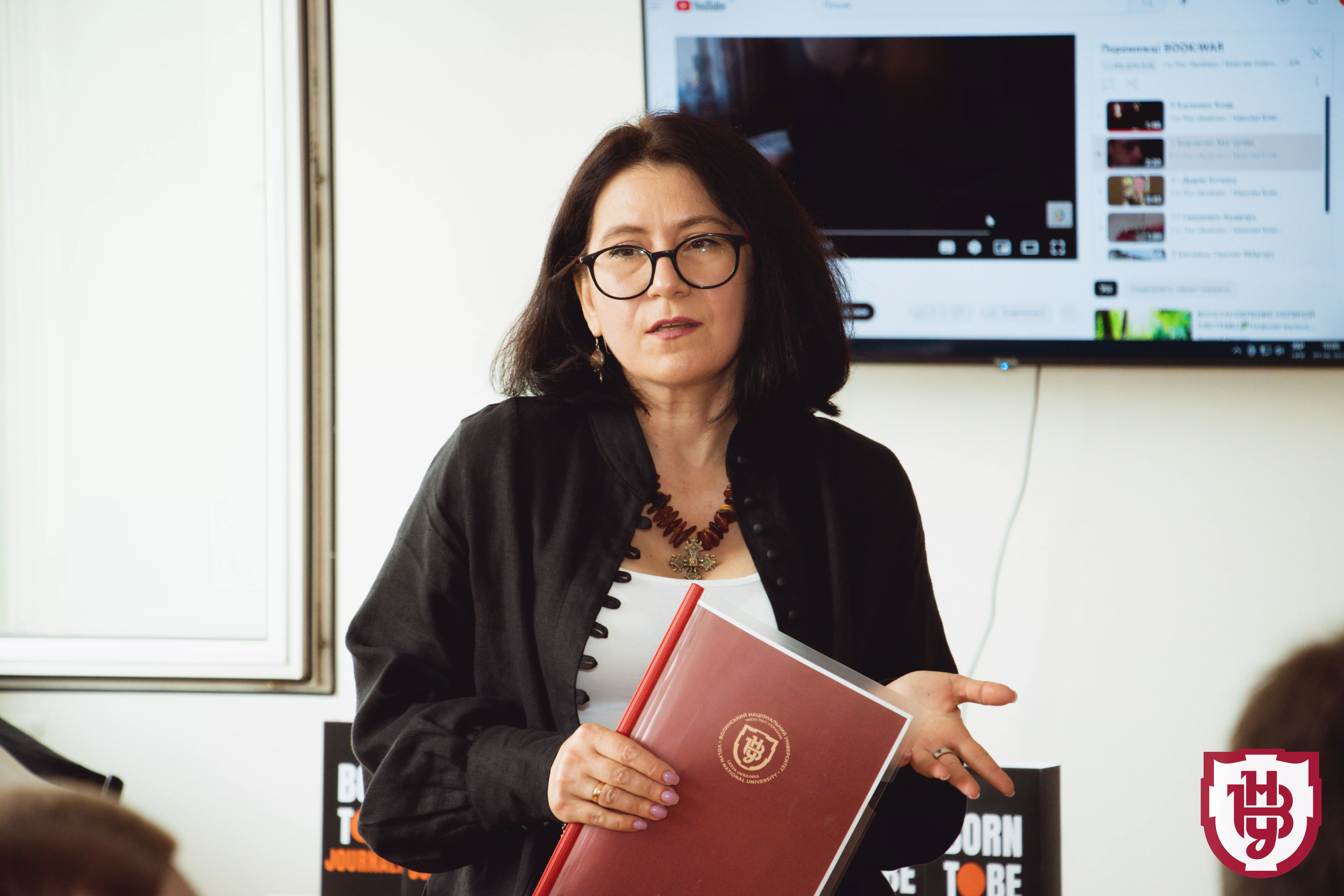 буктрейлери