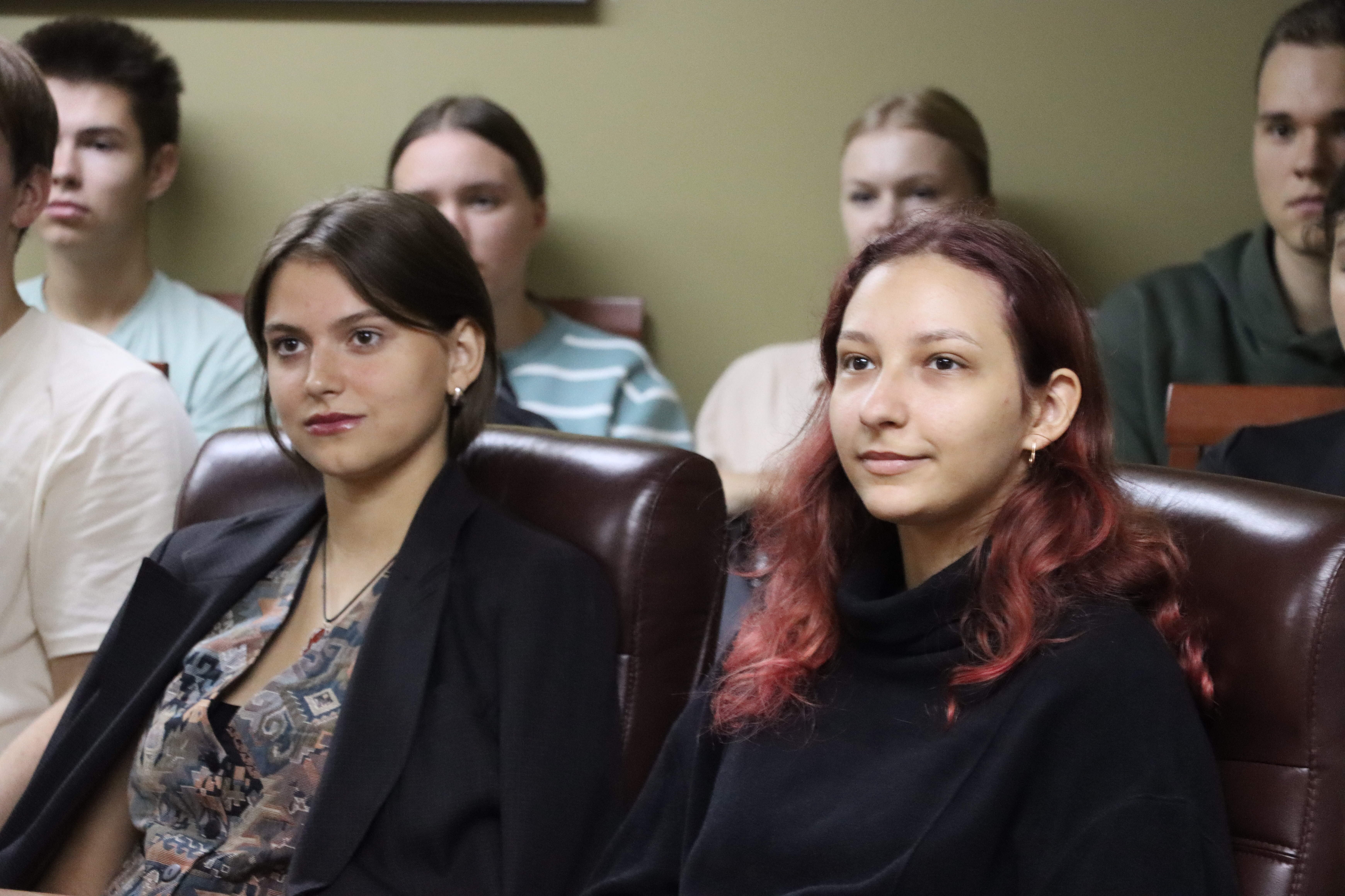 студенти-міжнародники