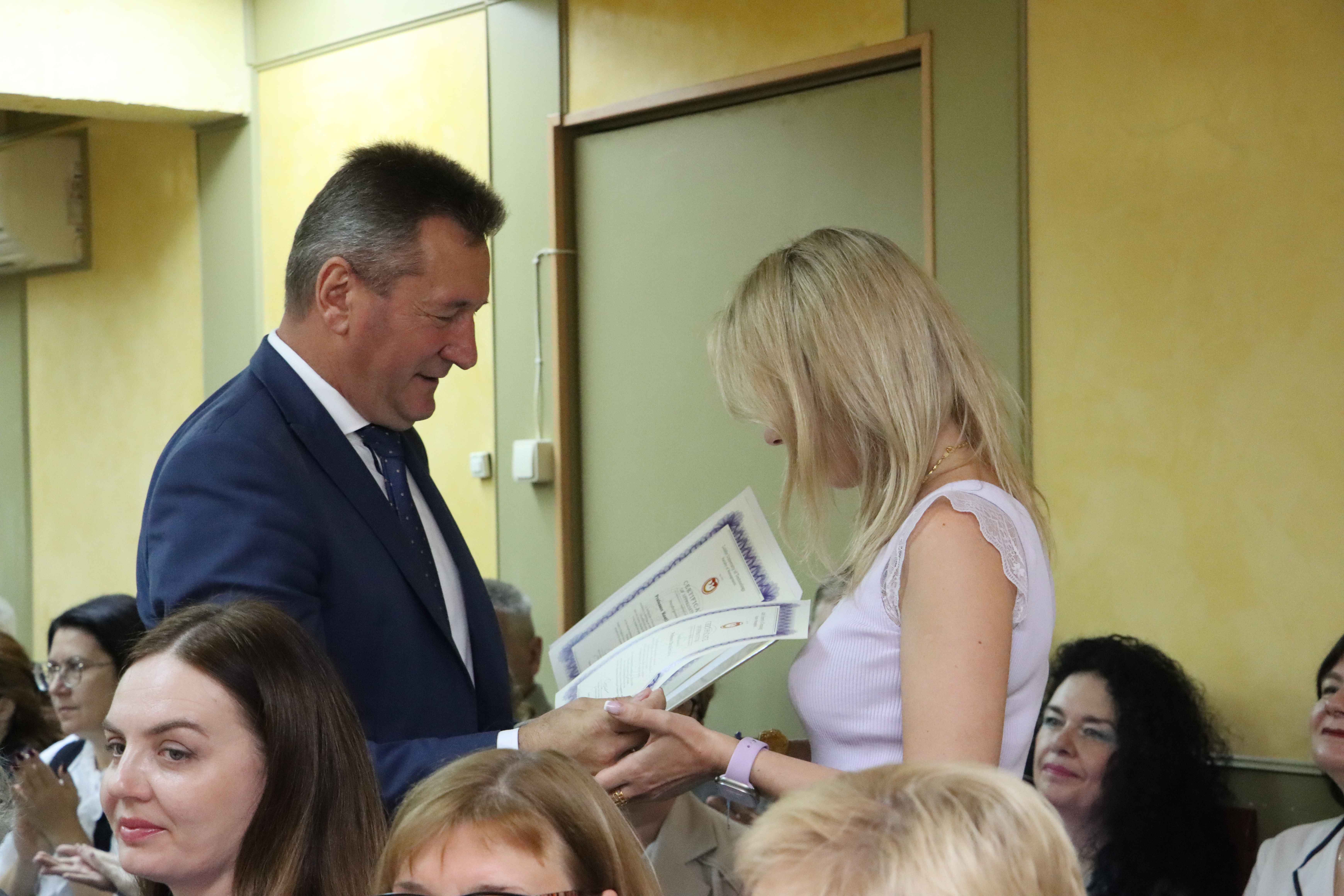 Відбулось урочисте засідання вченої ради з нагоди Дня працівників освіти та Дня захисників і захисниць України 