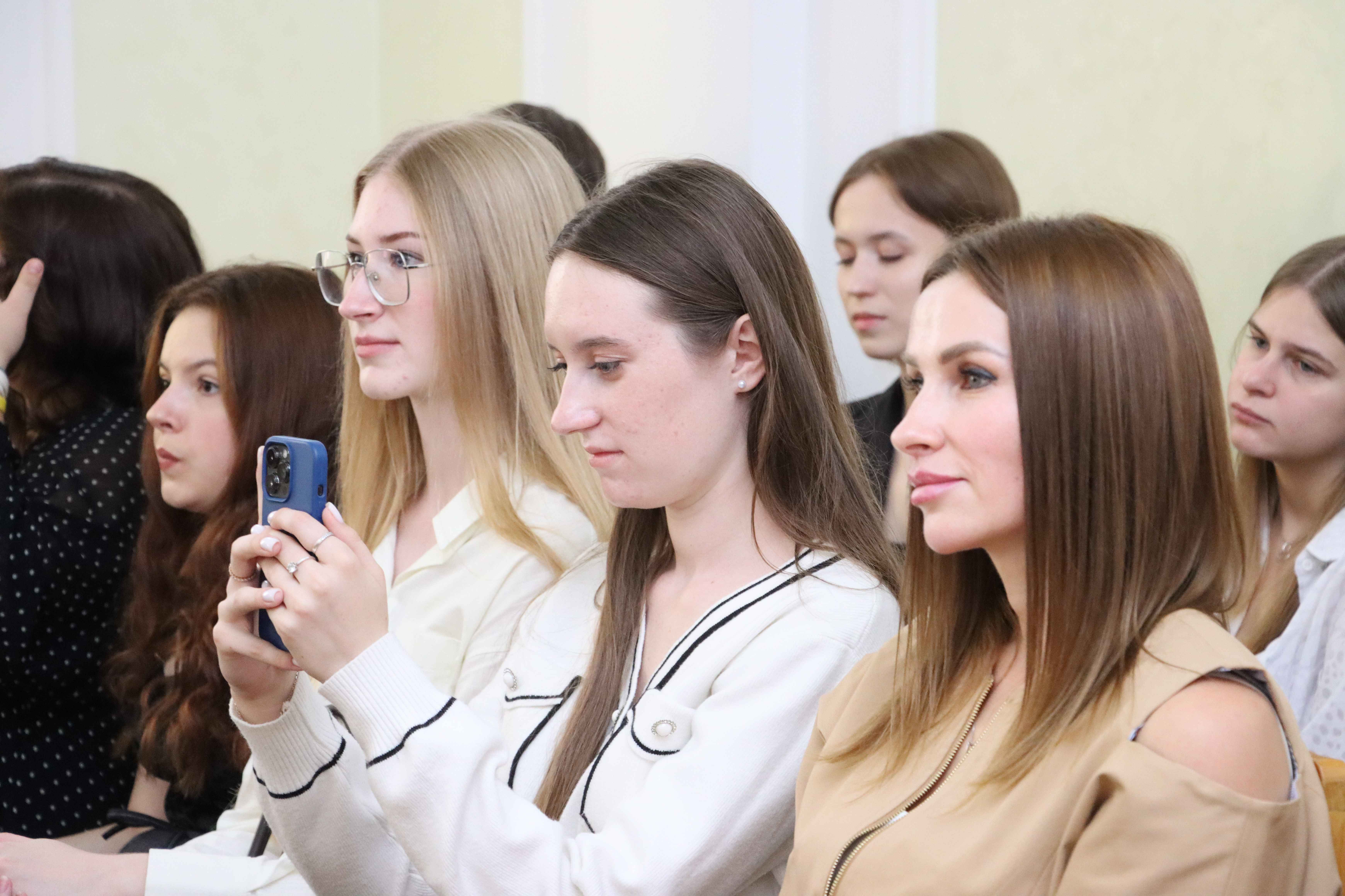 Відбулось урочисте засідання вченої ради з нагоди Дня працівників освіти та Дня захисників і захисниць України 