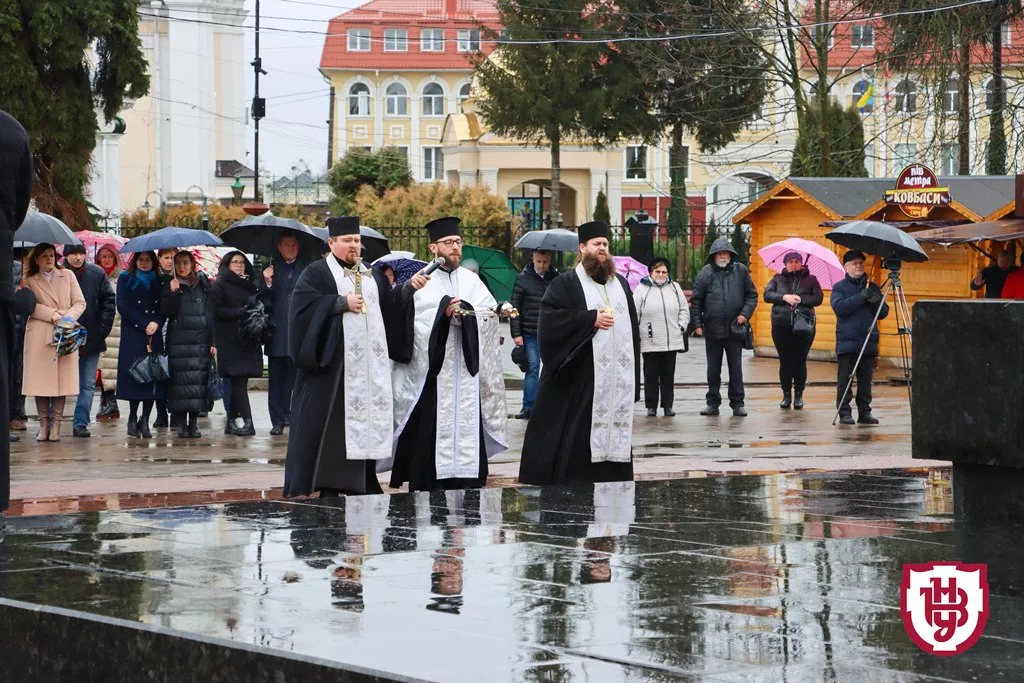 Вшановуємо пам'ять патронеси Університету 