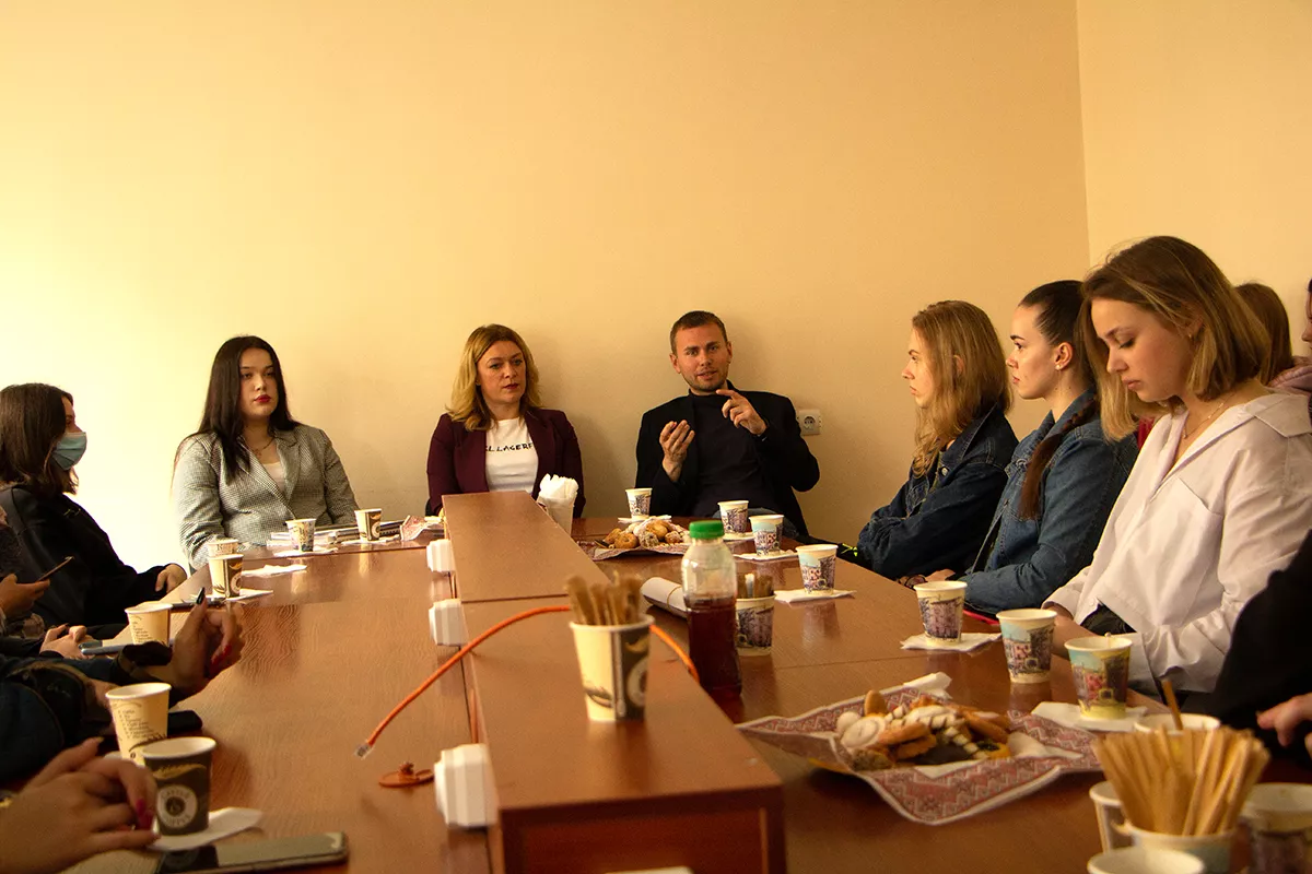 На факультеті міжнародних відносин – день «DREAM IT, WISH IT, DO IT!»