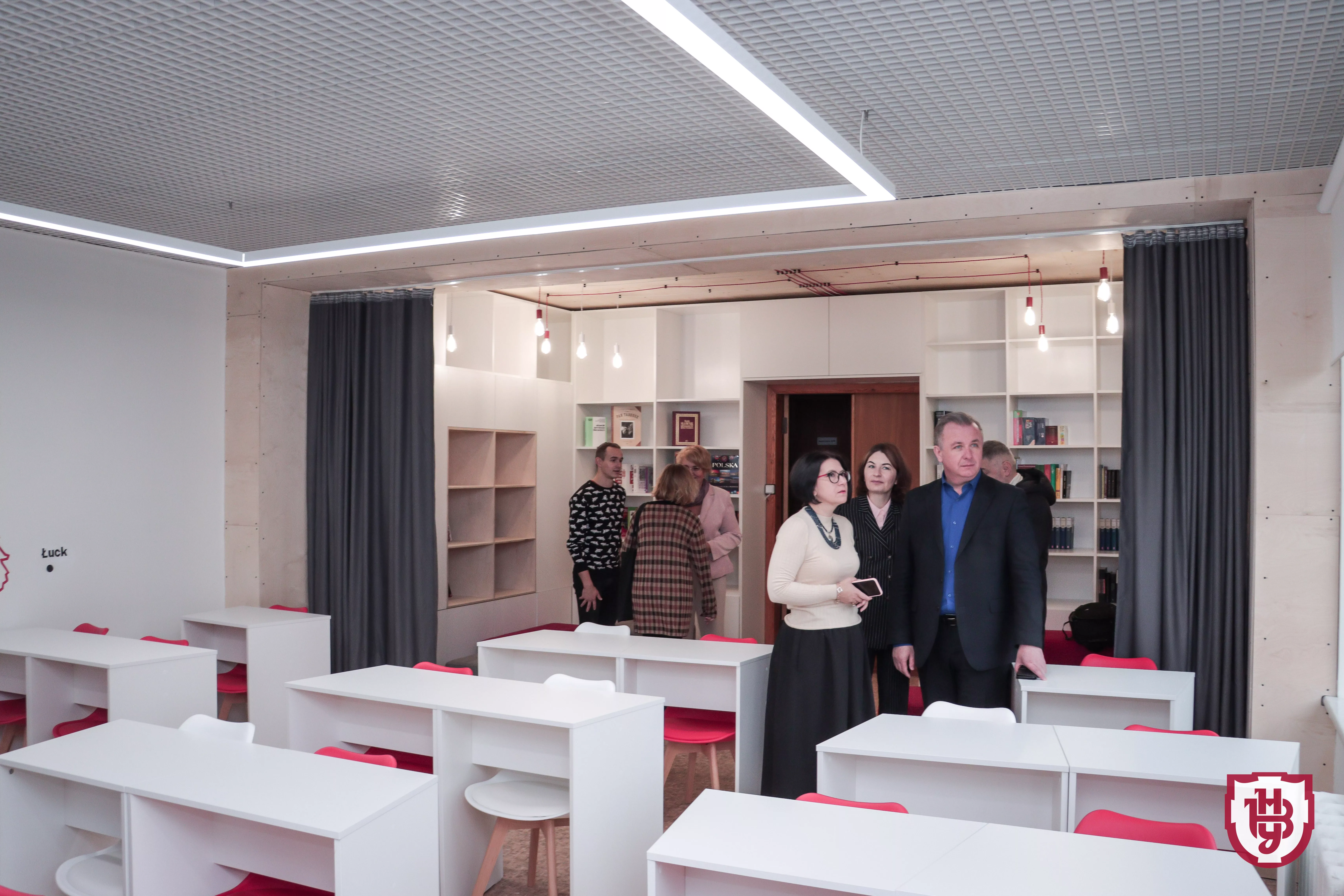 полоністика