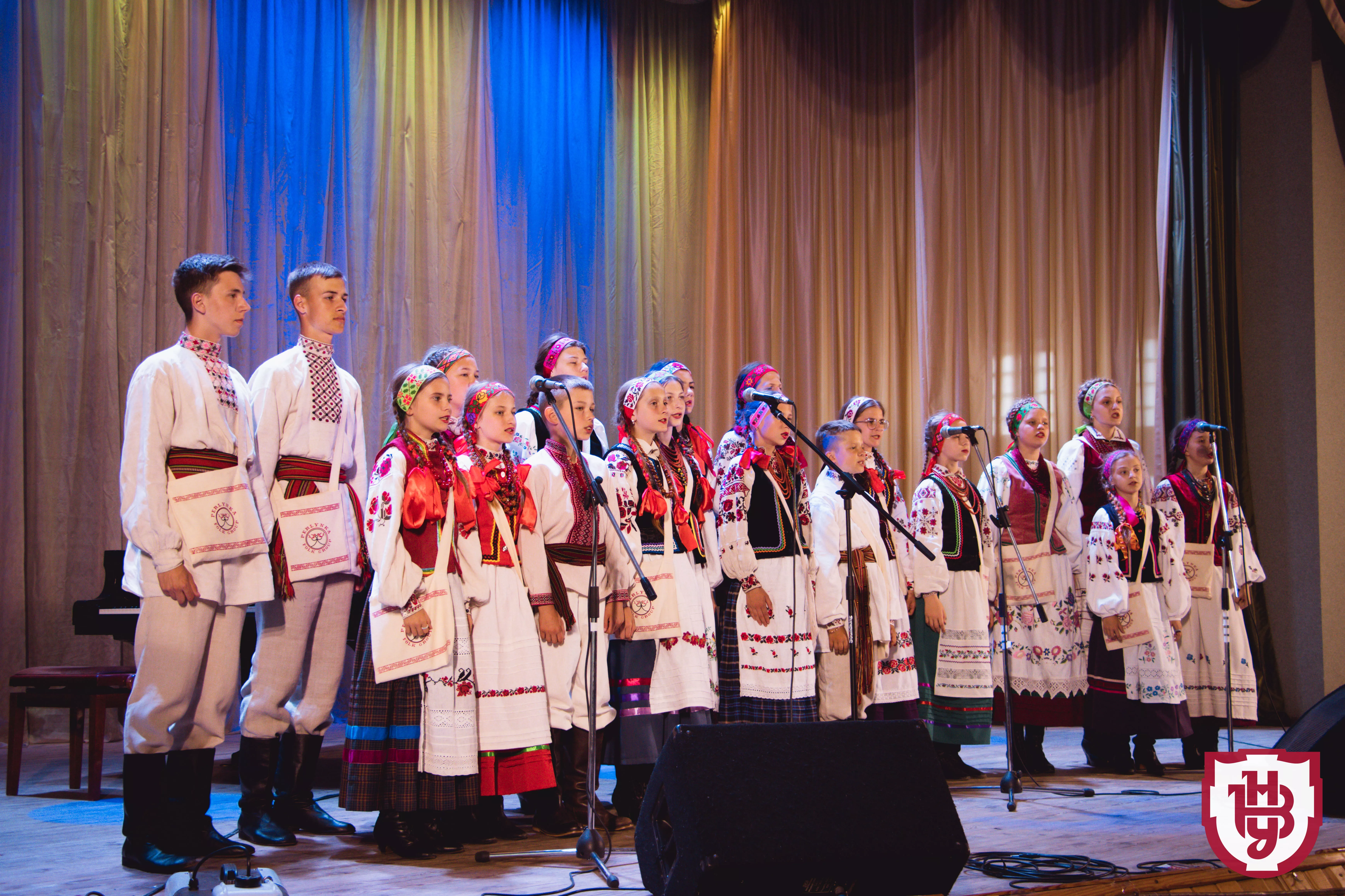 Співоче_поле