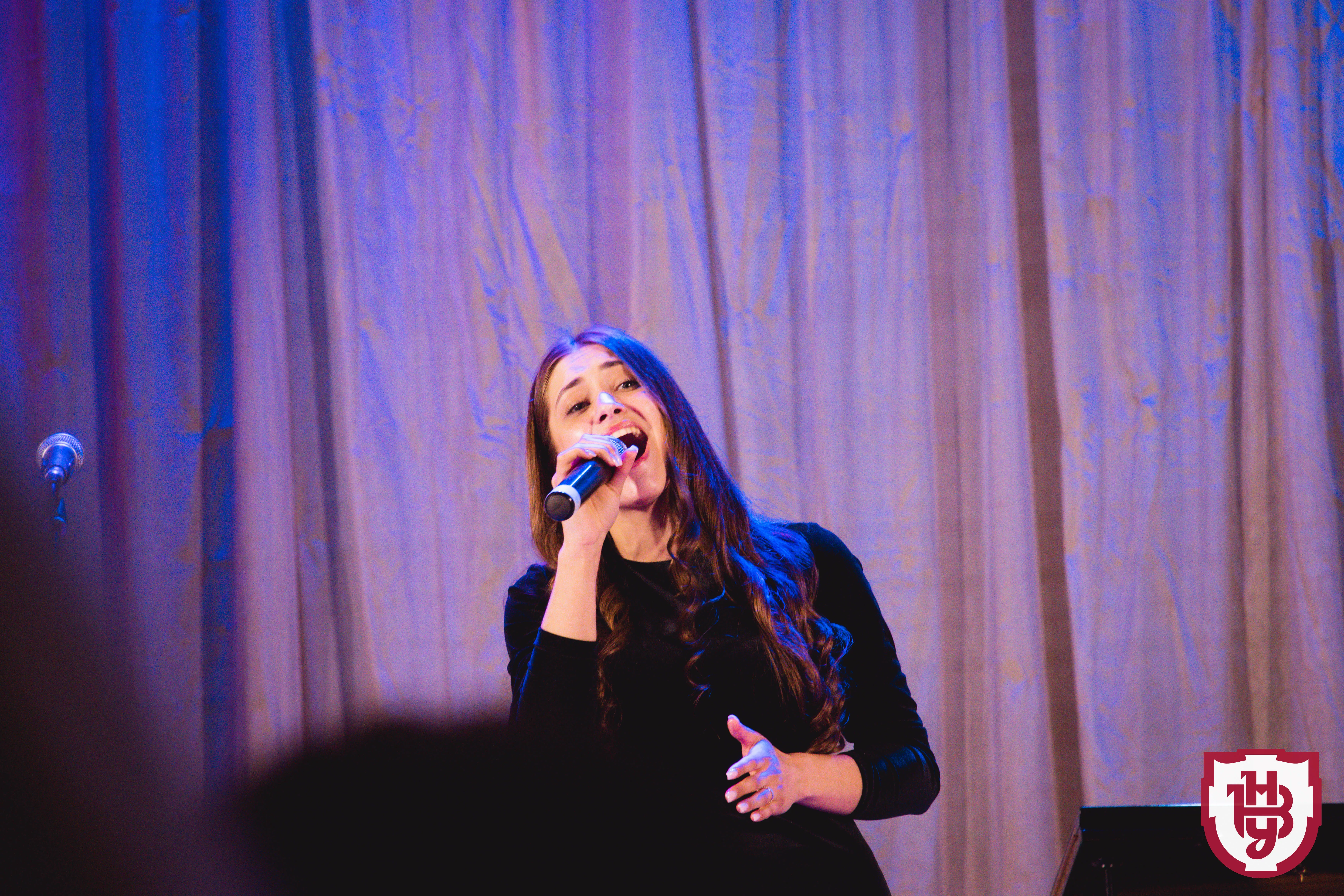 Співоче_поле