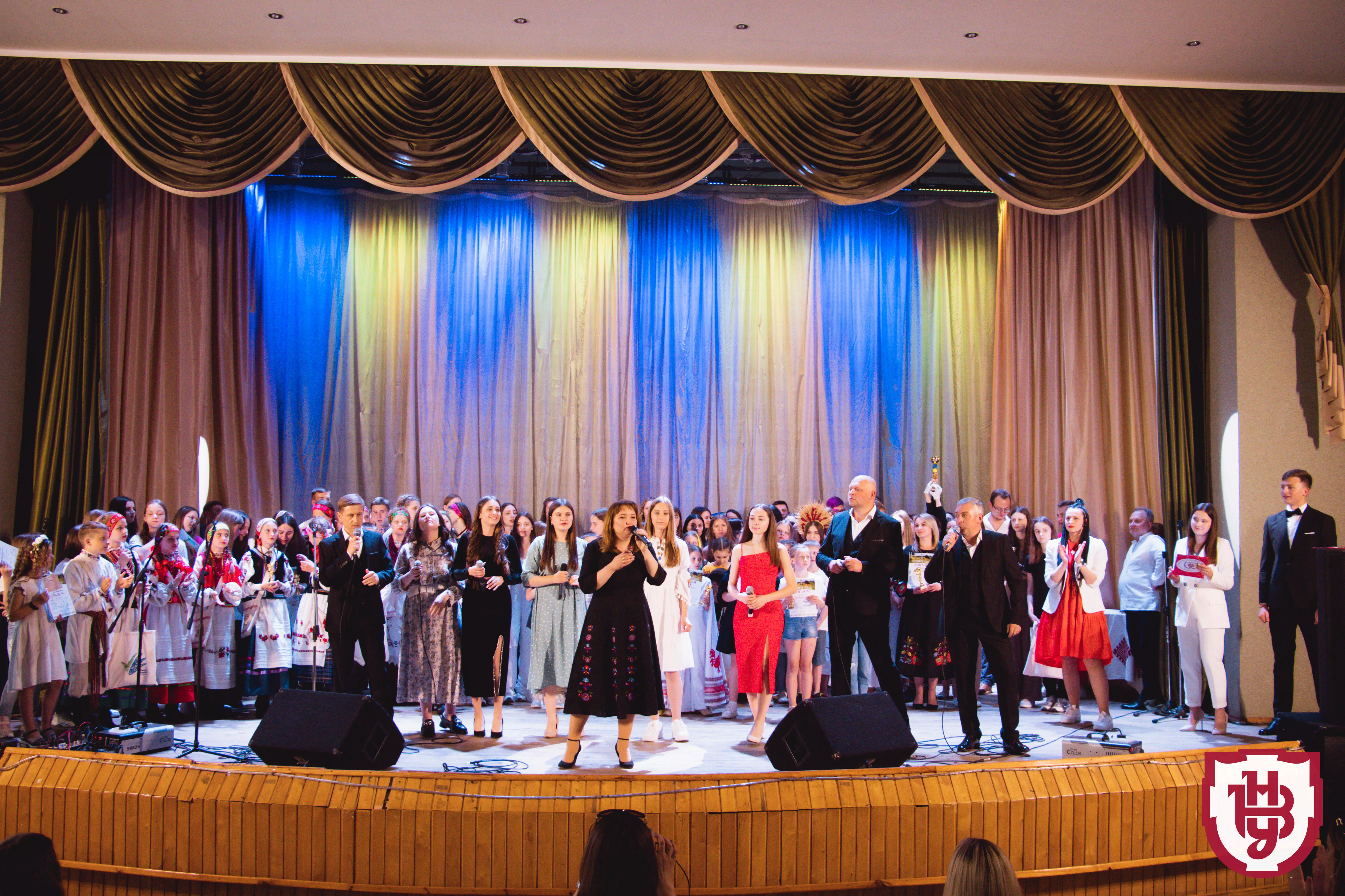 Співоче_поле