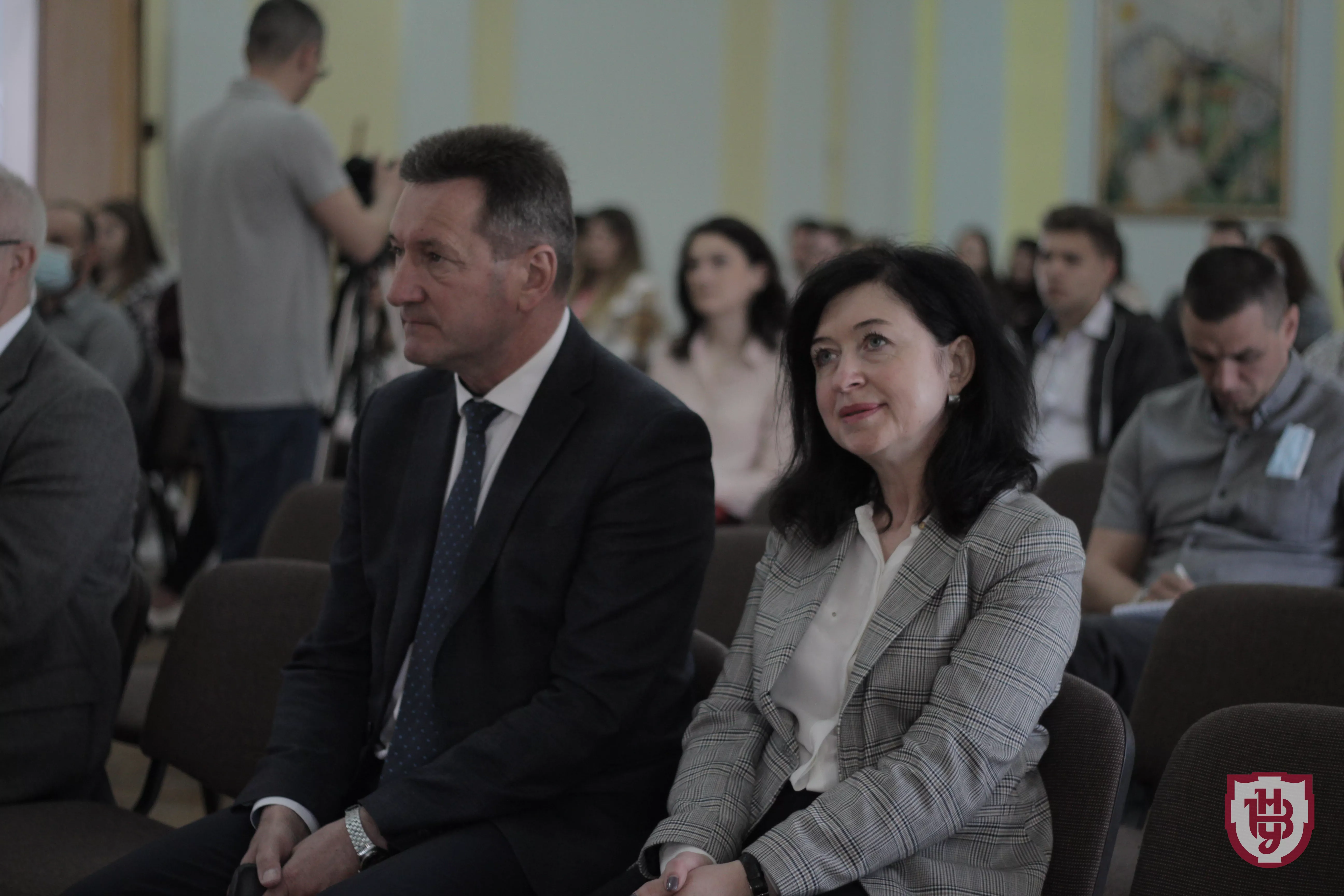 конференція