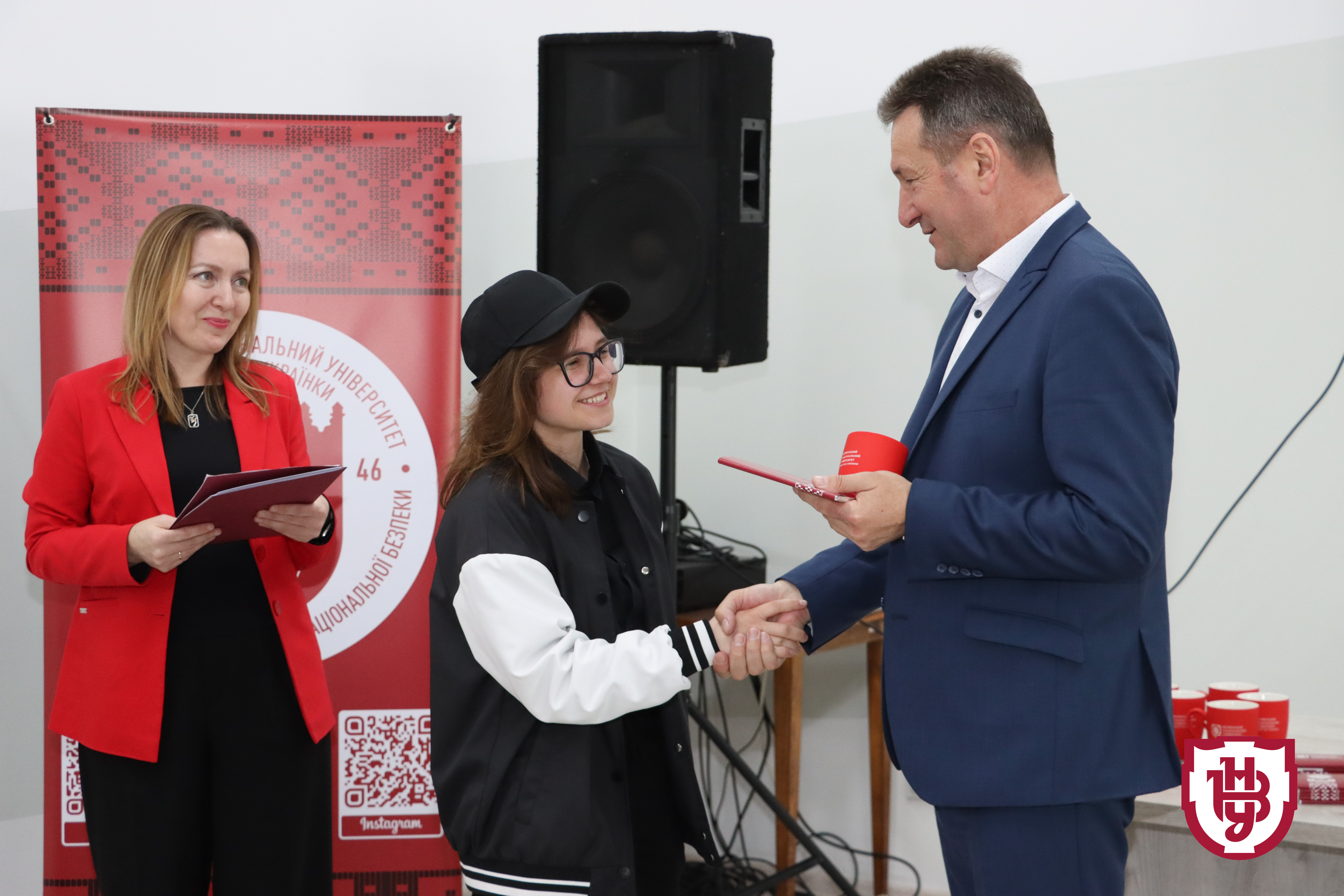 лабораторії