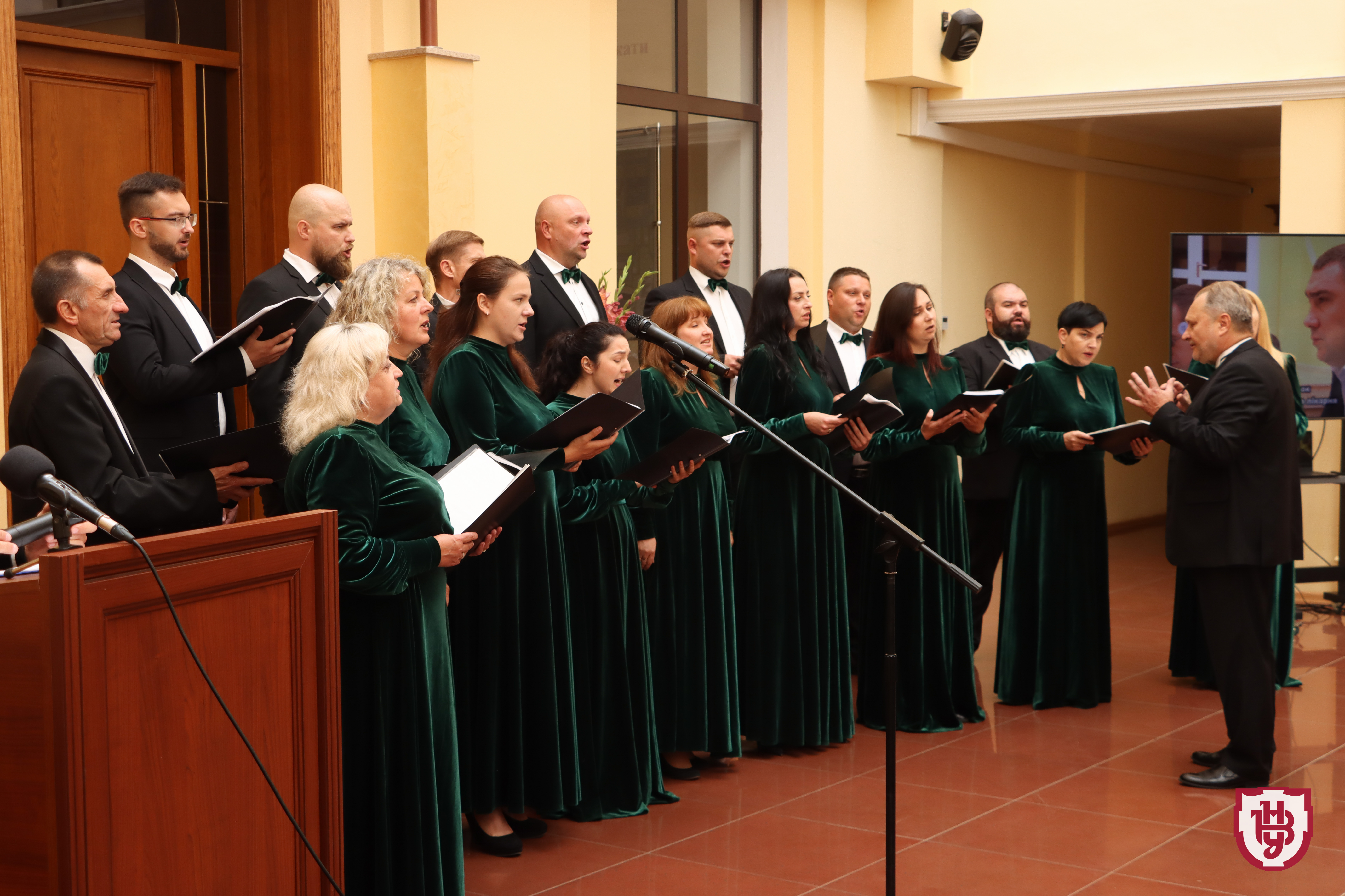 Волинська обласна клінічна лікарня святкує 80-річчя