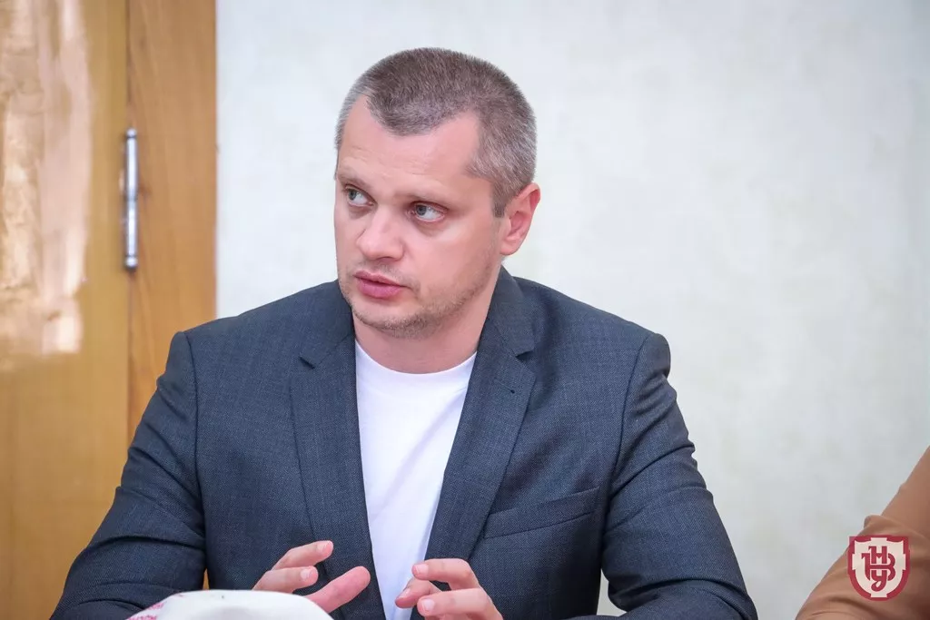 Суспільство