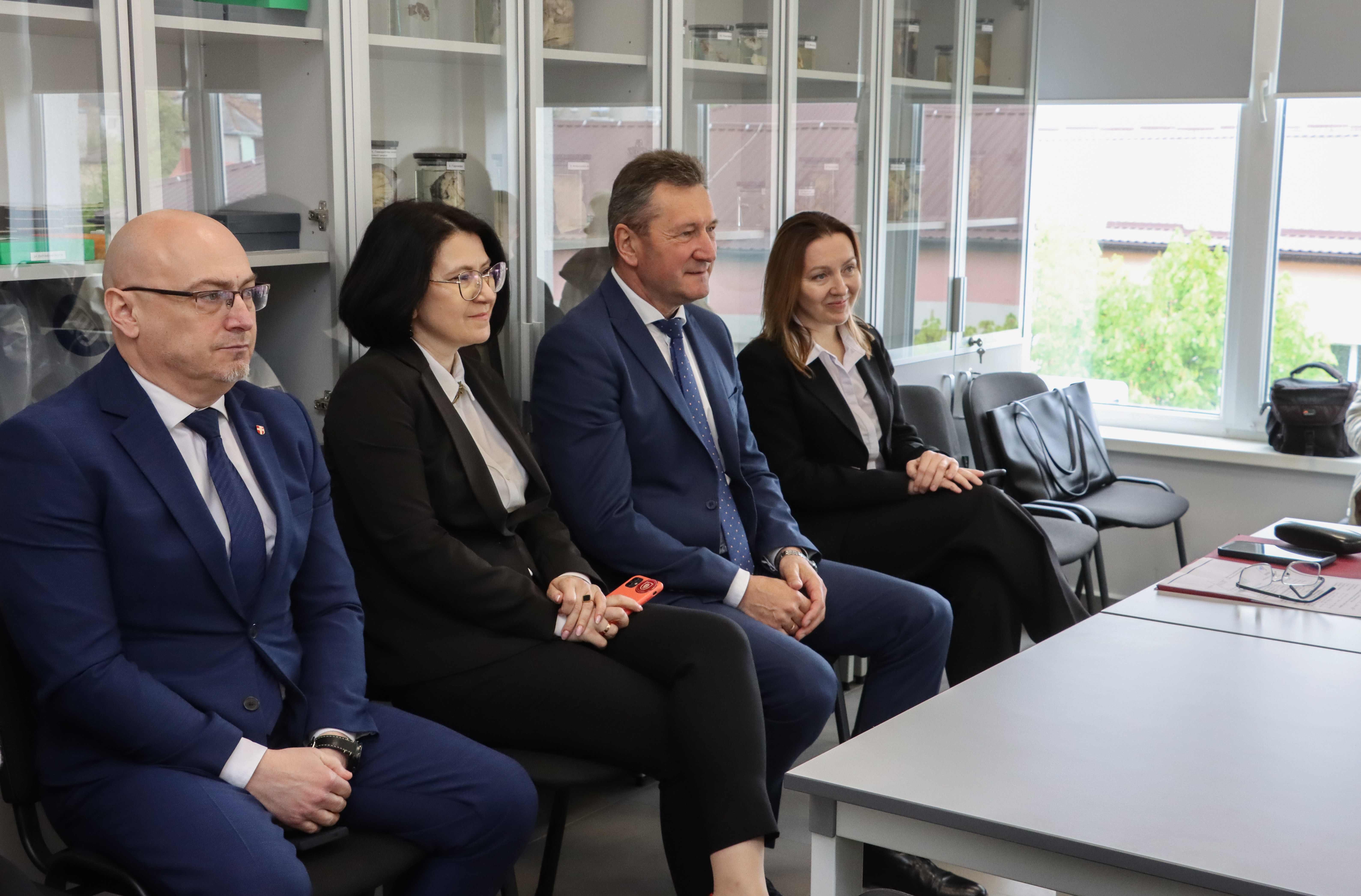 Наглядова рада