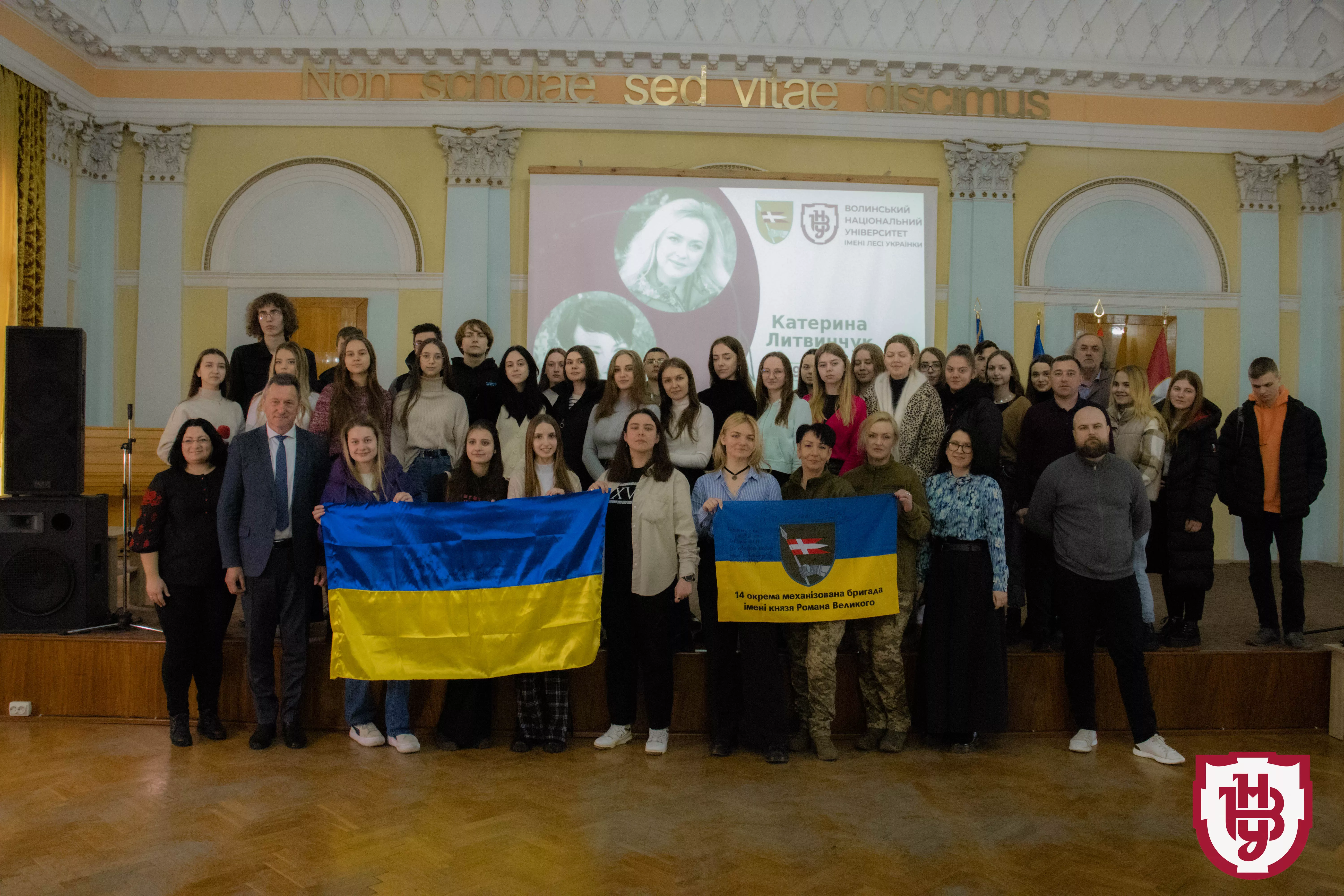 журналісти