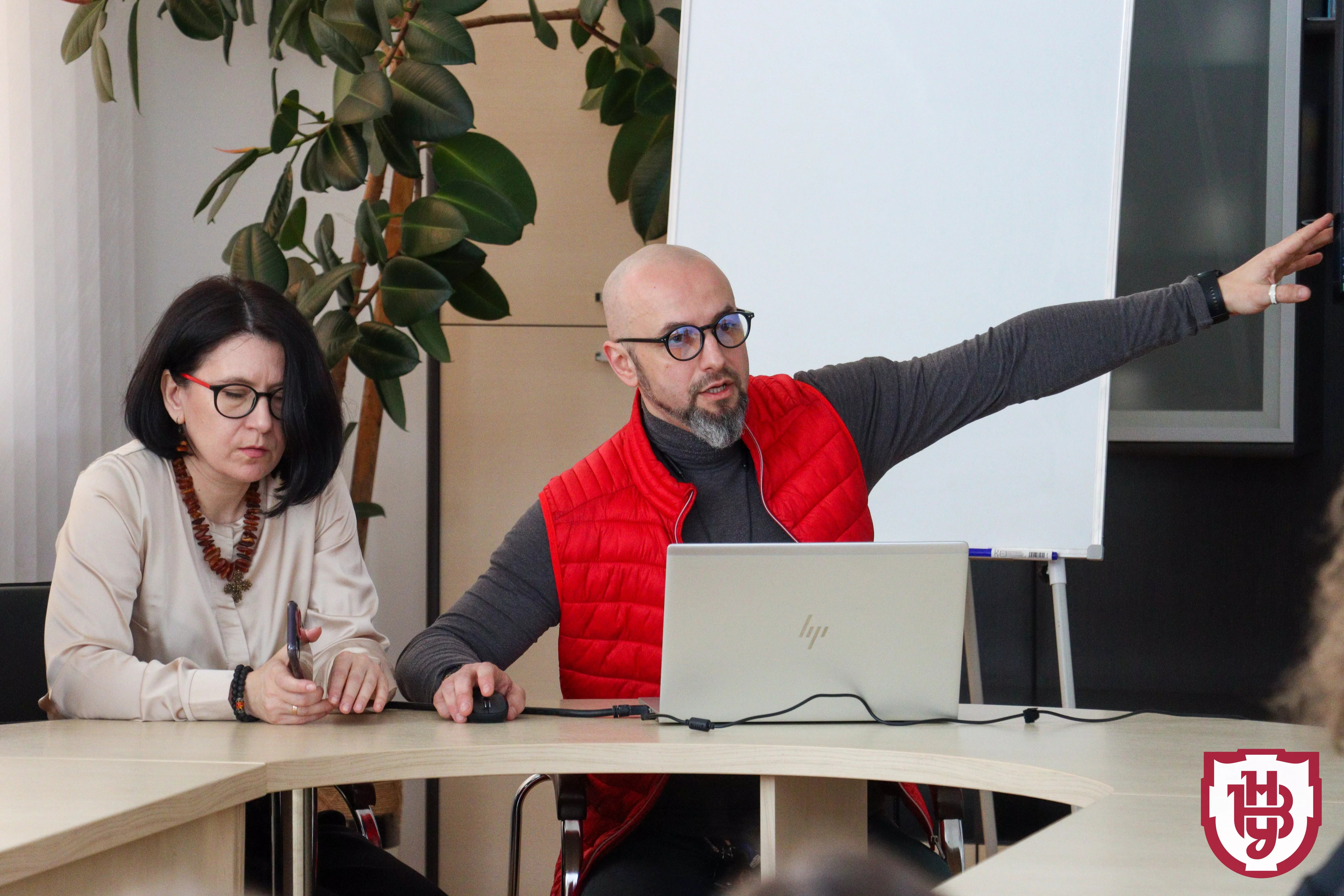 журналістика