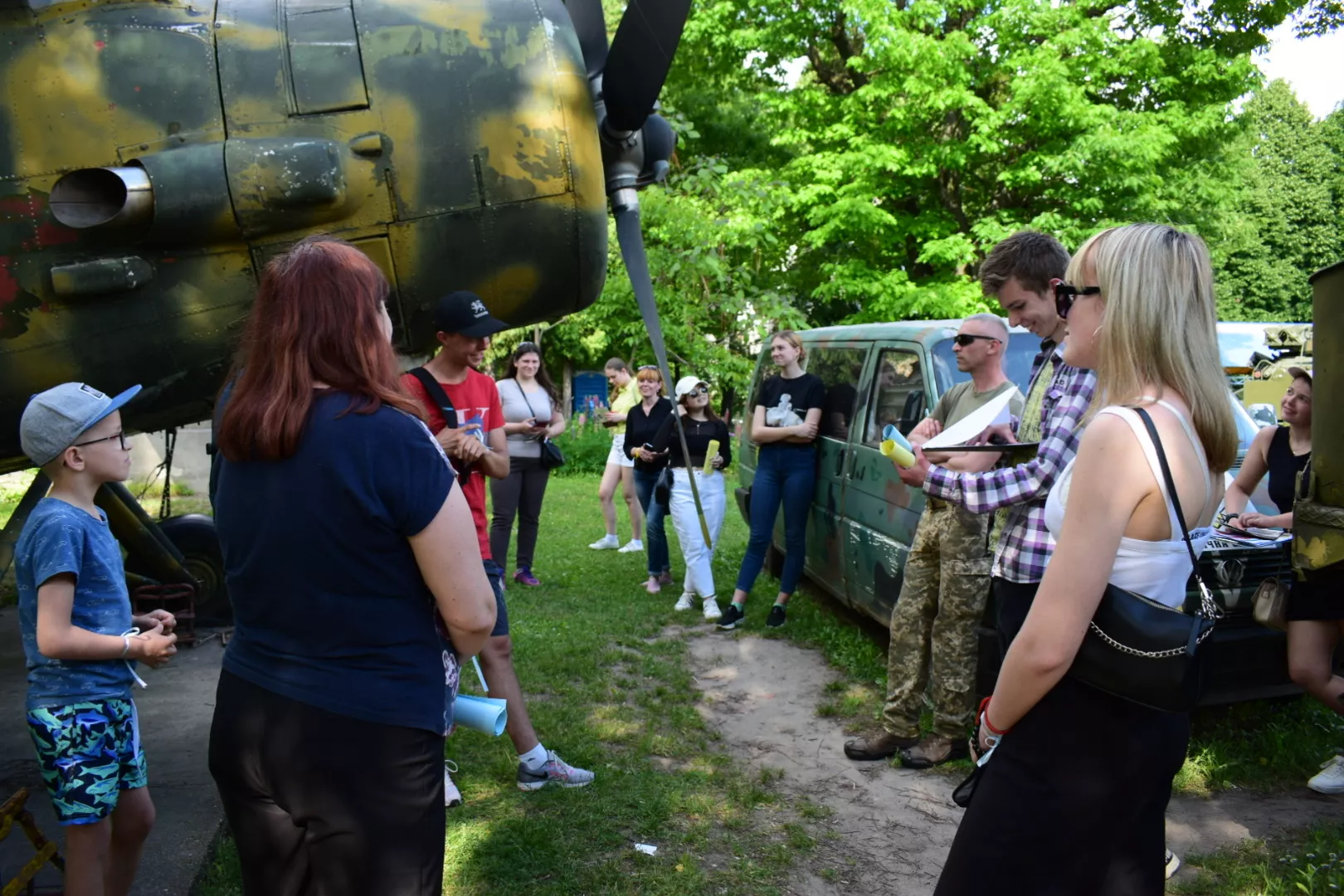 Студенти спеціальності 027 «Музеєзнавство, пам’яткознавство» провели навчальну екскурсію-квест «Що ти знаєш про військову техніку?»