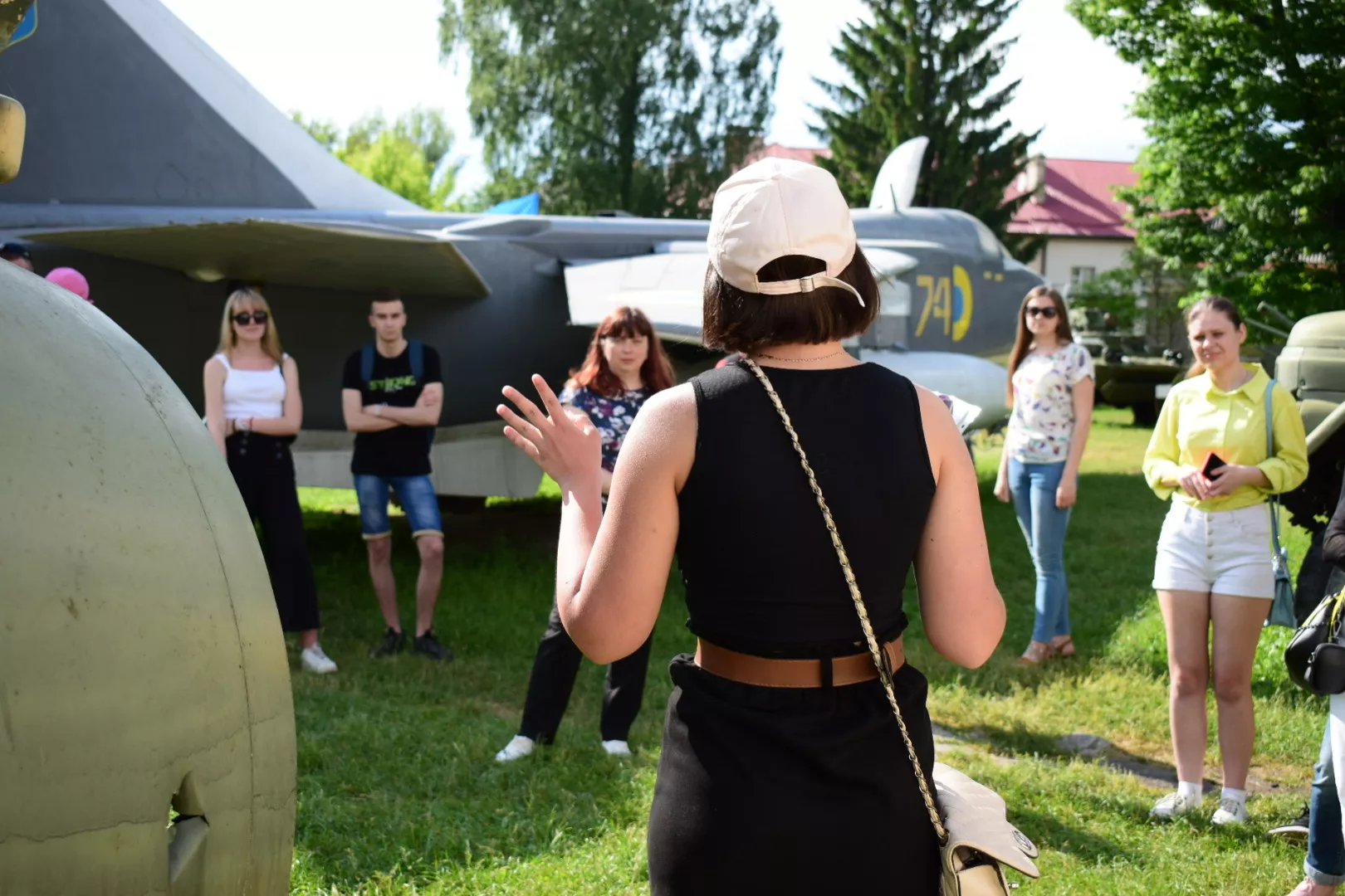 Студенти спеціальності 027 «Музеєзнавство, пам’яткознавство» провели навчальну екскурсію-квест «Що ти знаєш про військову техніку?»