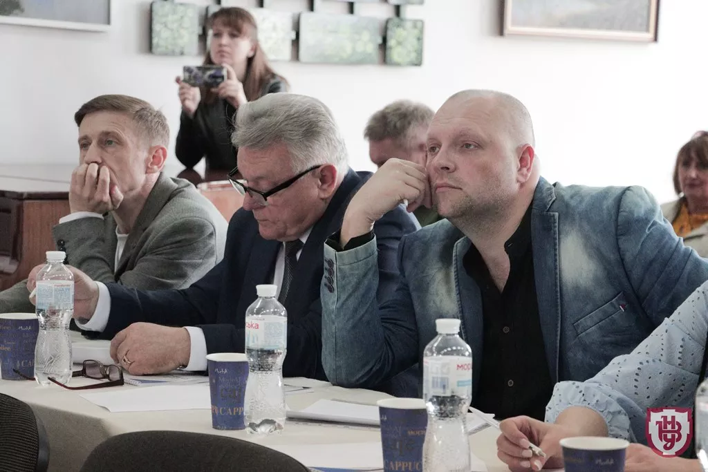 Суспільство