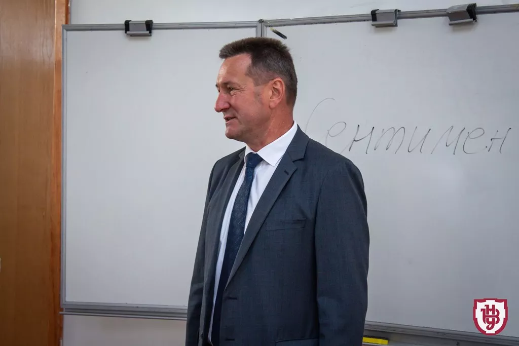 Суспільство