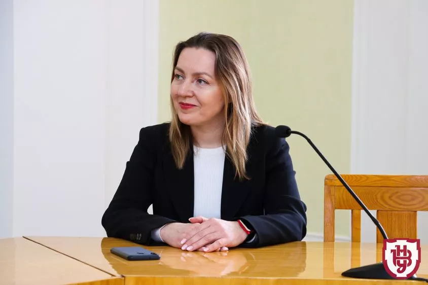 міжнародні_зв'язки