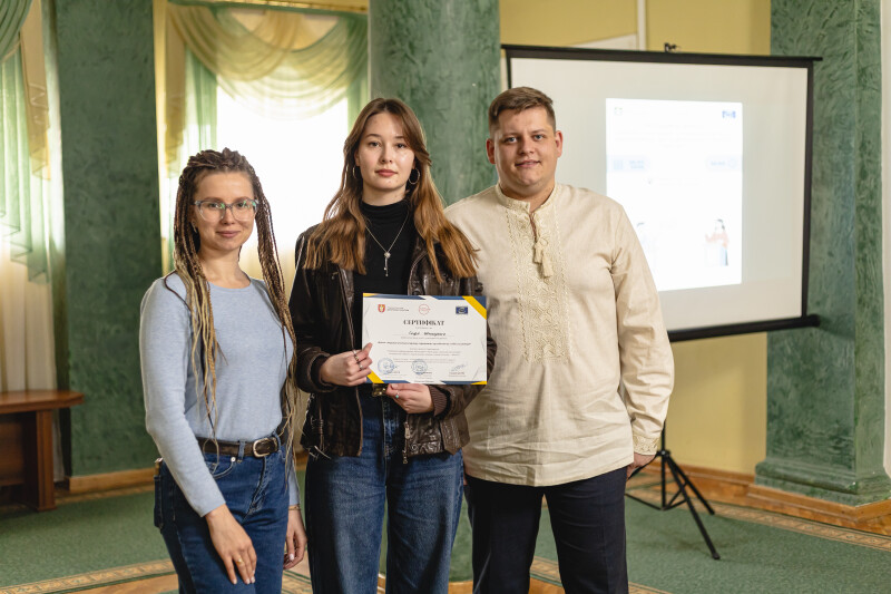 Молодіжні дебати: що забезпечує демократію та стійкість громад