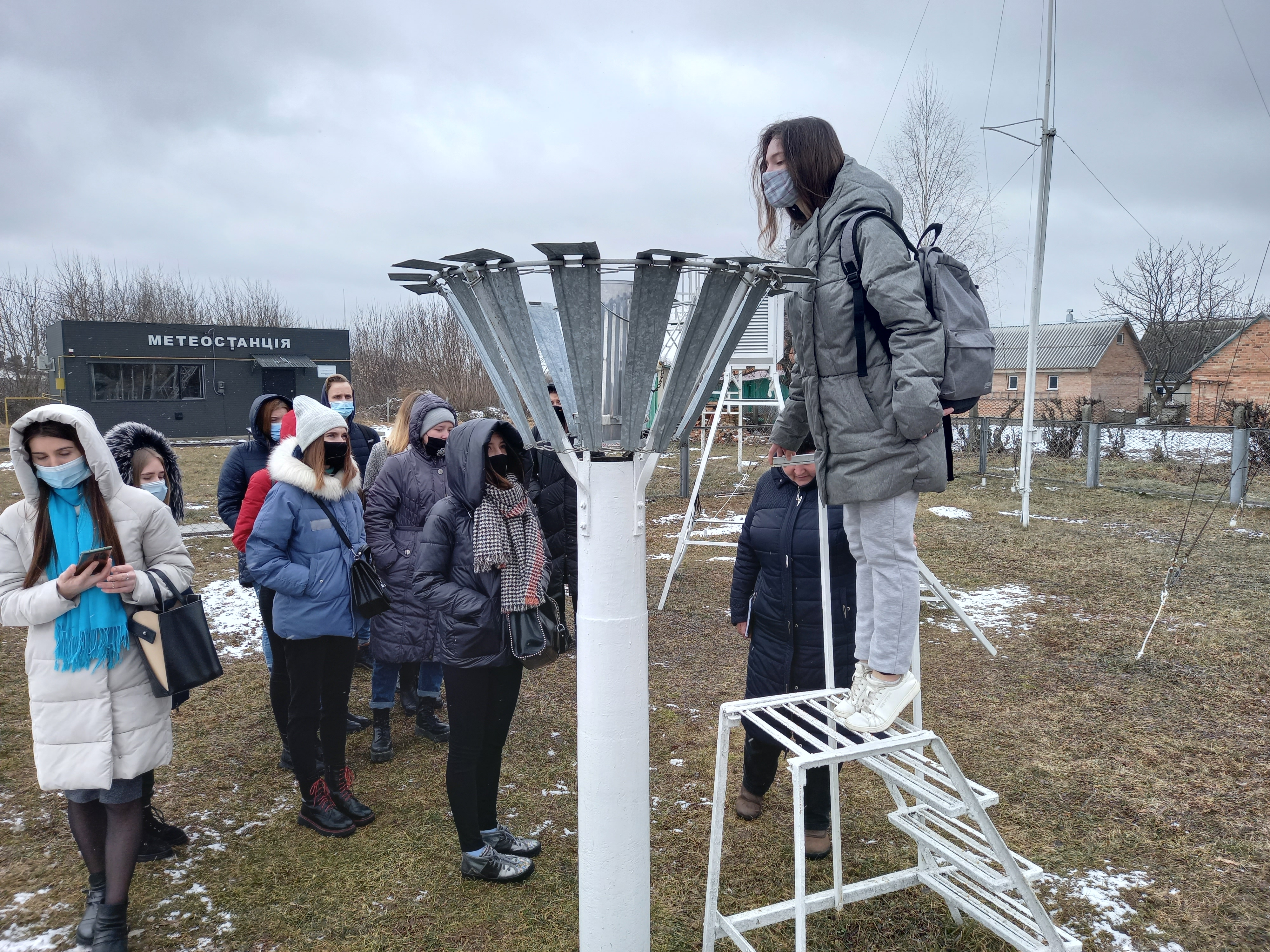 Це зображення було видалене. З міркувань безпеки дозволено зображення лише з локальних доменів. Зображення видалено.