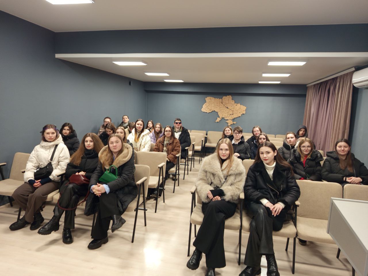 Від теорії до практики: студенти-психологи побували у Господарському суді Волинської області