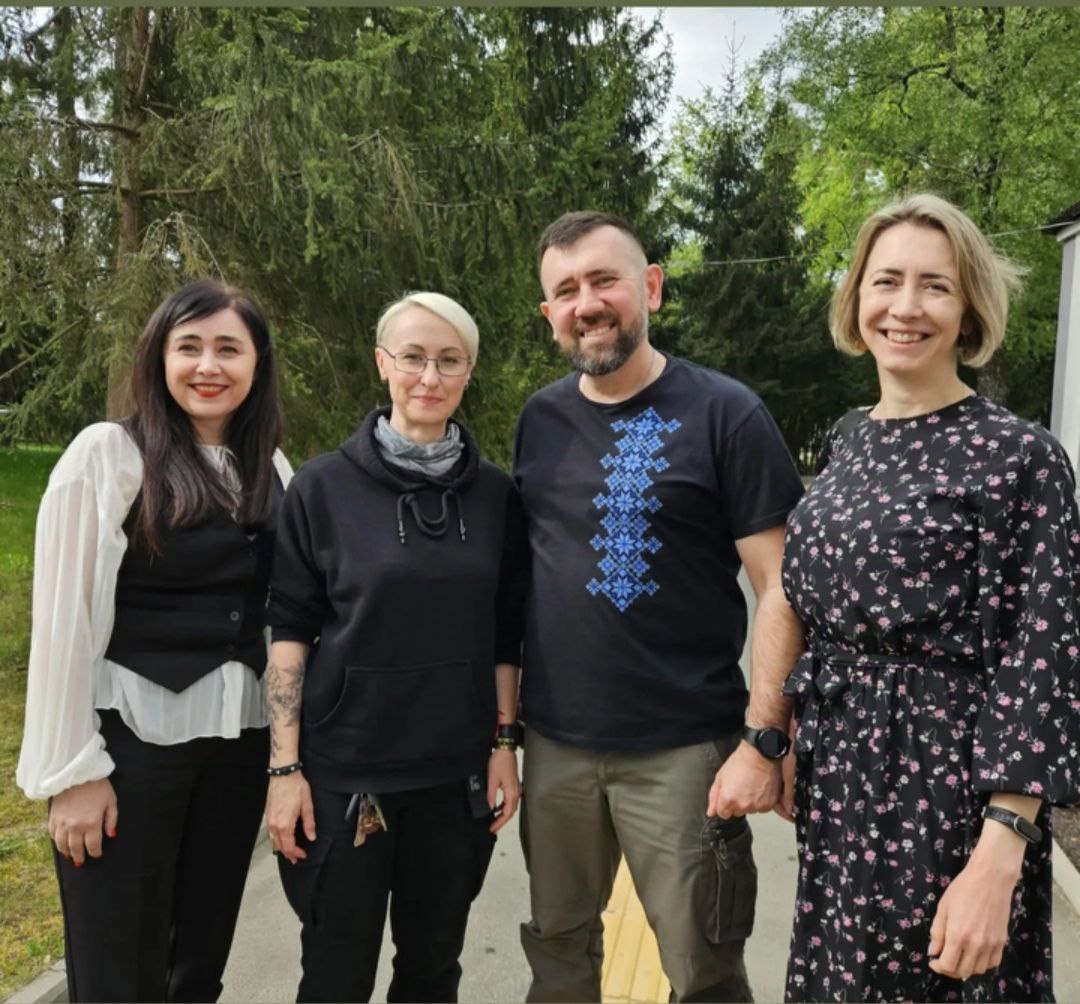 Двоє викладачів Університету пройшли навчання з основ супроводу клієнтів із втратою