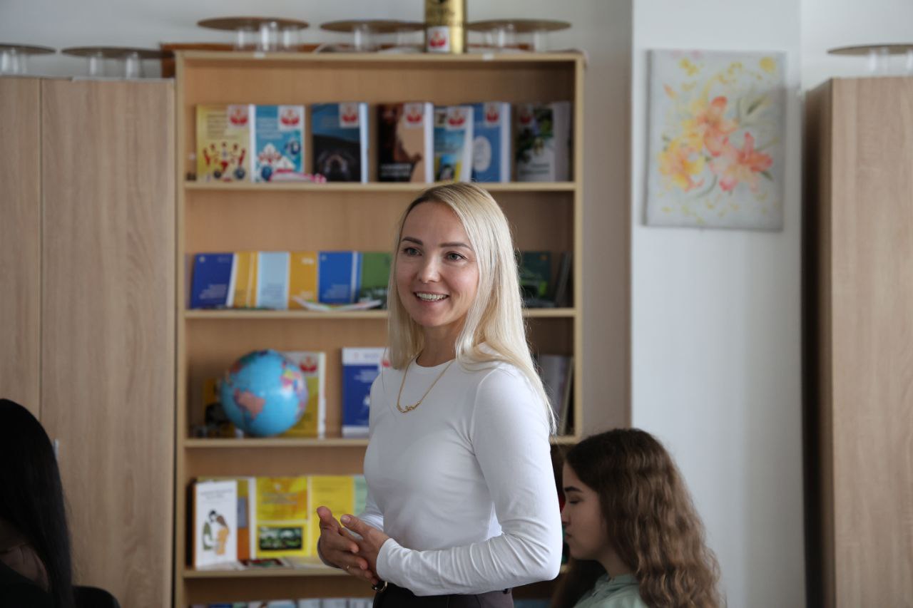 Історія успіху: 35 років формування професіоналів 