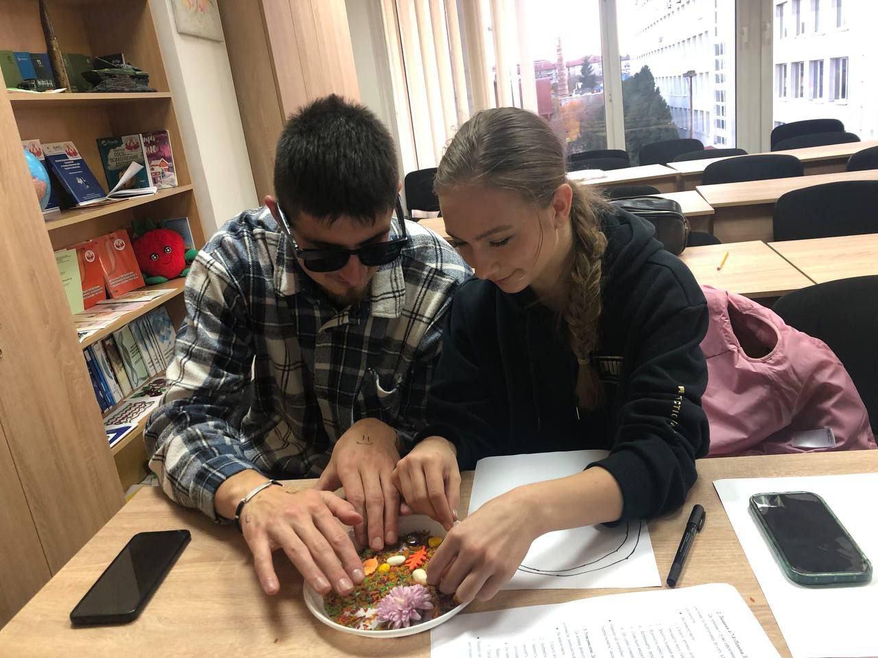 Історія успіху: 35 років формування професіоналів 