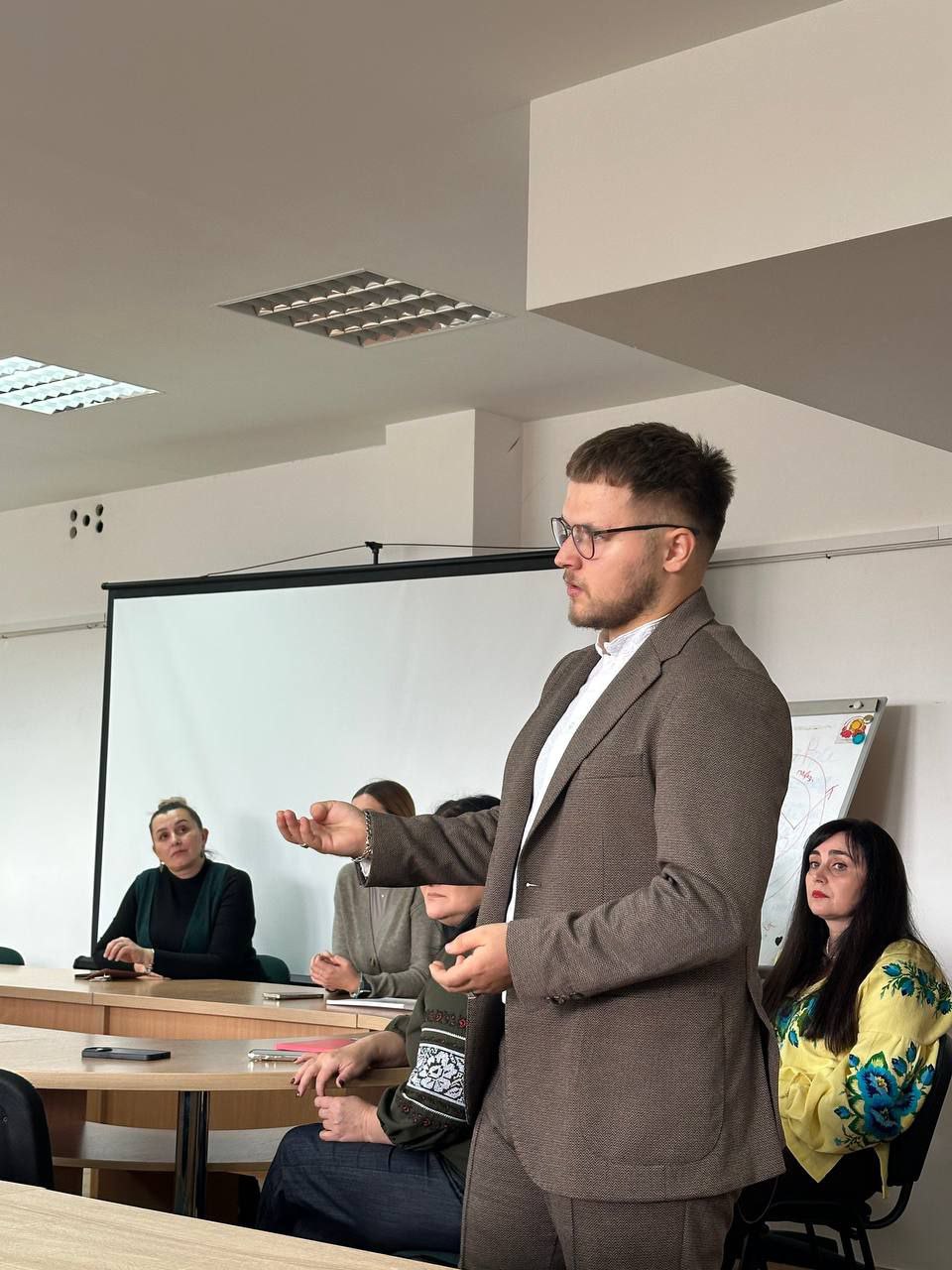 Історія успіху: 35 років формування професіоналів 