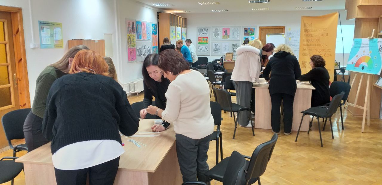 У Центрі ментального благополуччя відбулося навчання на консультантів для психологів області