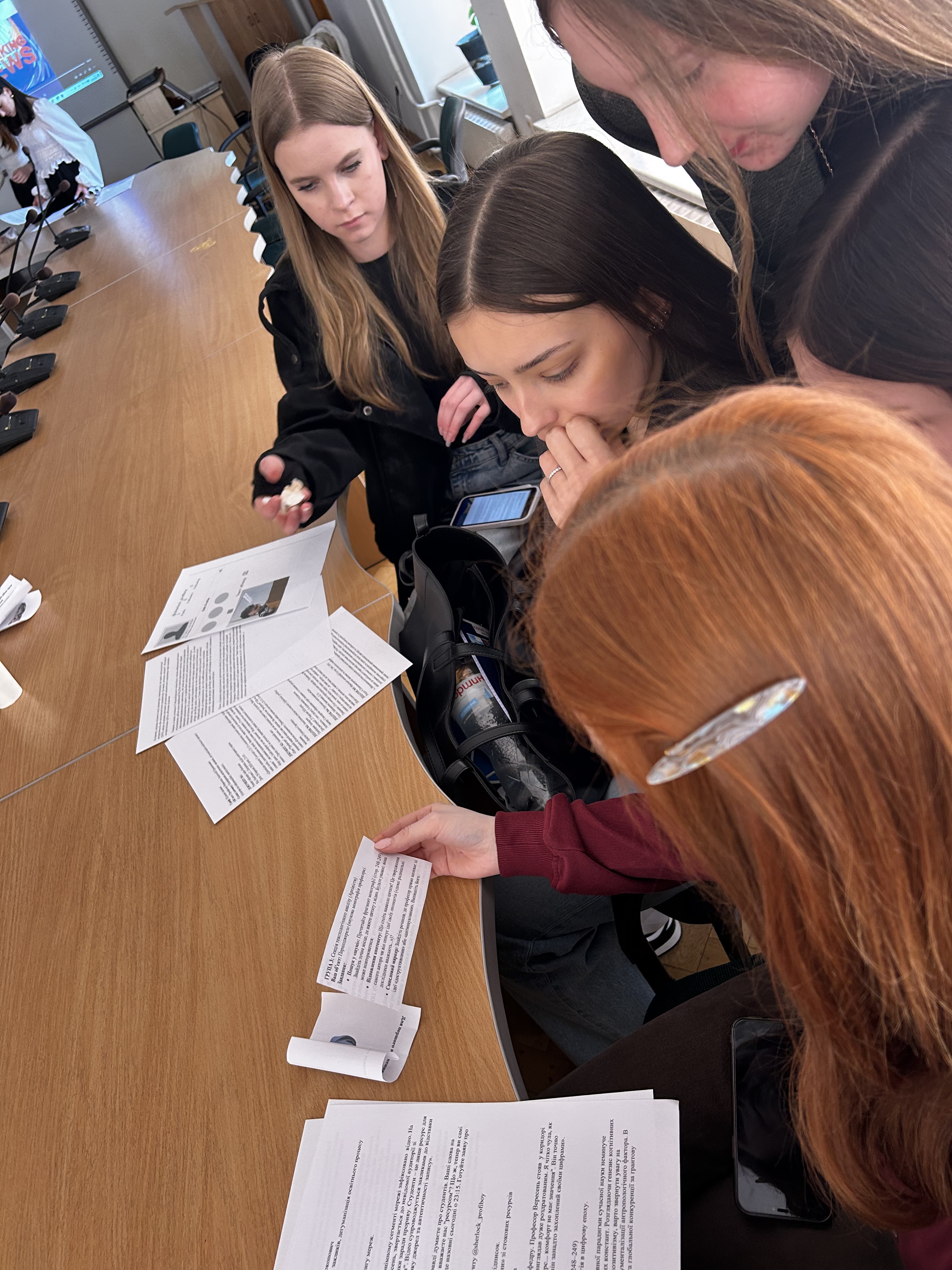 Фактчекінг як навичка сучасності: на факультеті психології відбувся тематичний захід до Міжнародного дня перевірки фактів