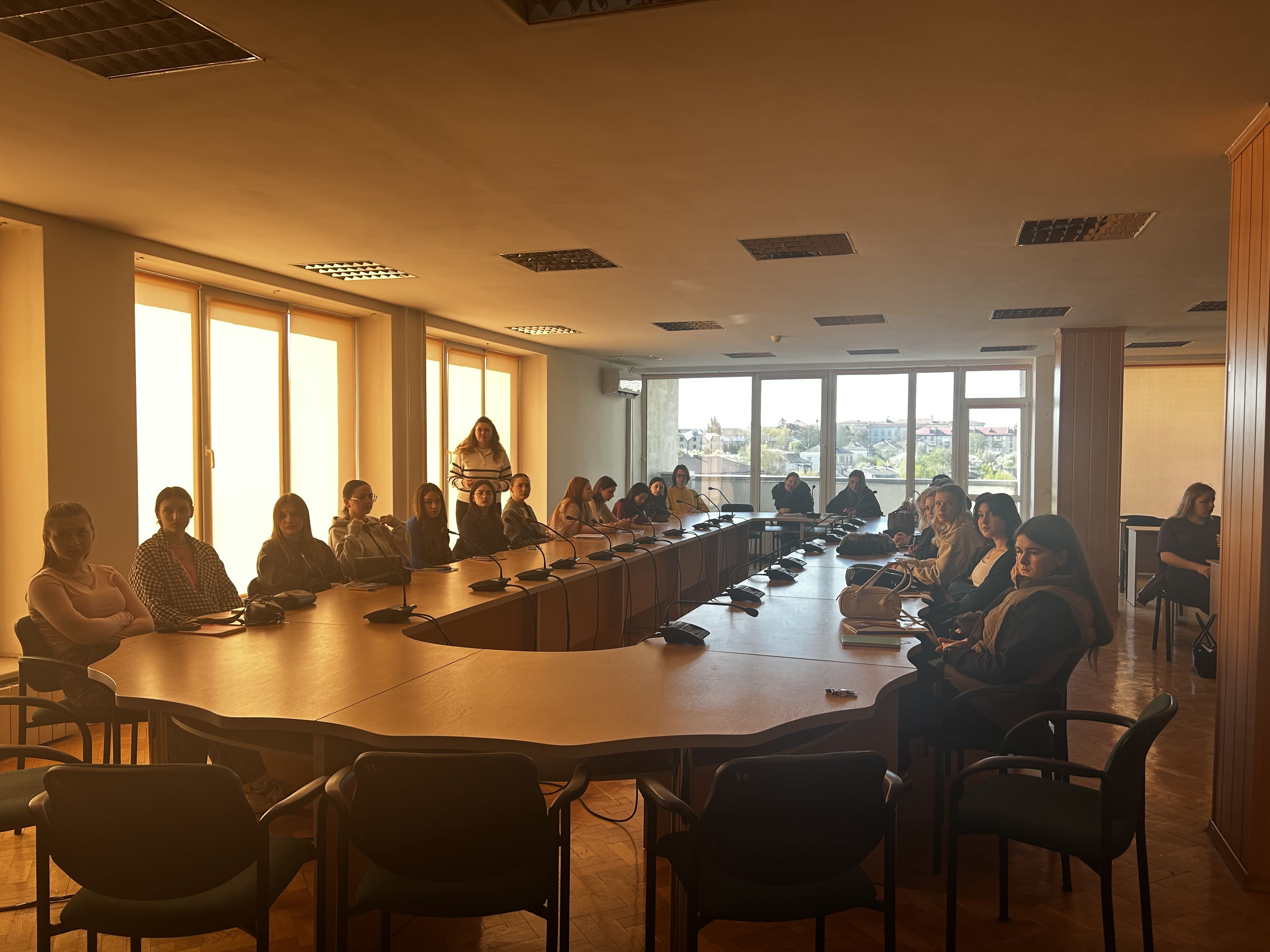 Освітній діалог: зустріч із військовими психологами