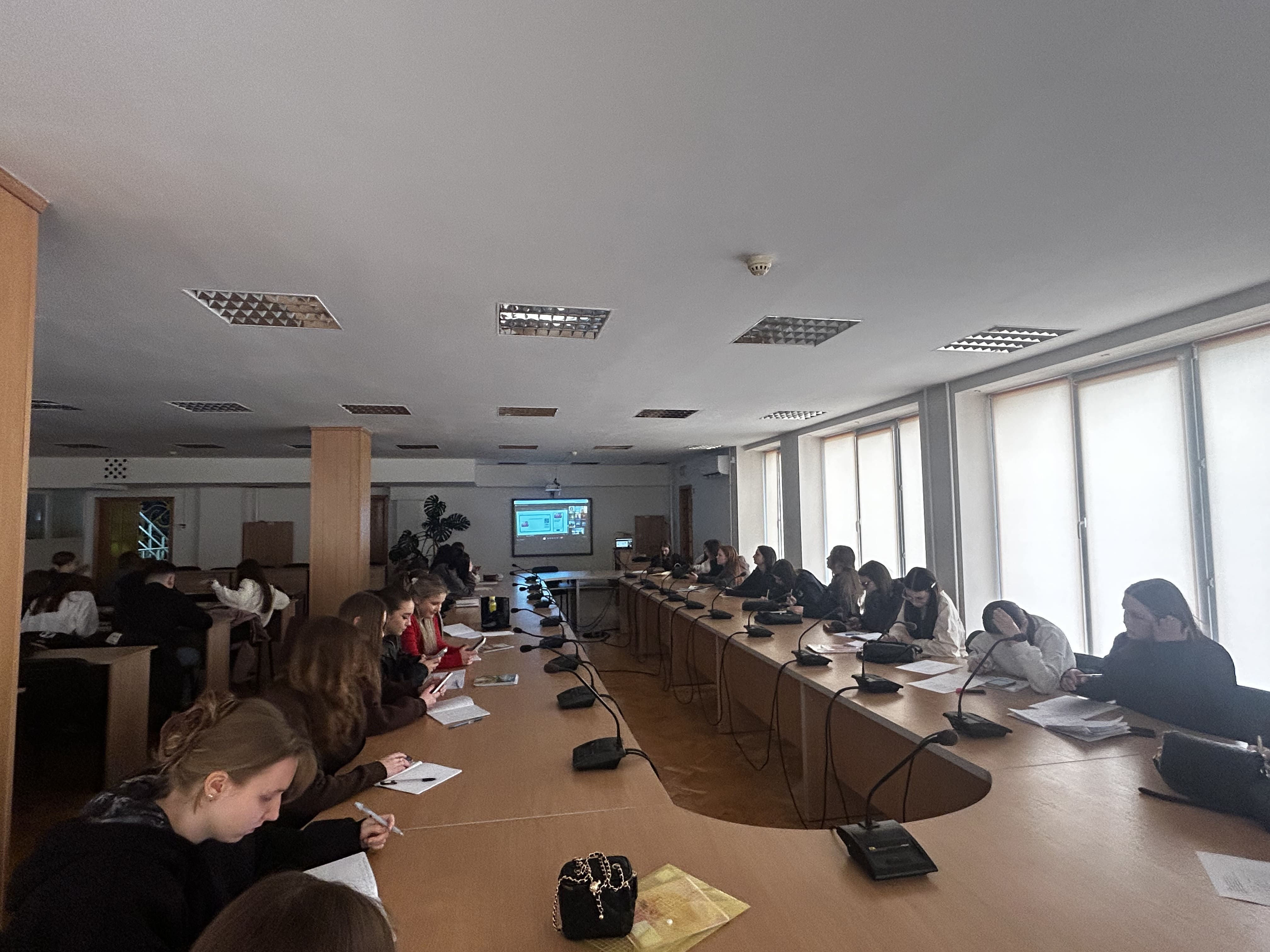 Формування лідерських компетентностей майбутніх психологів