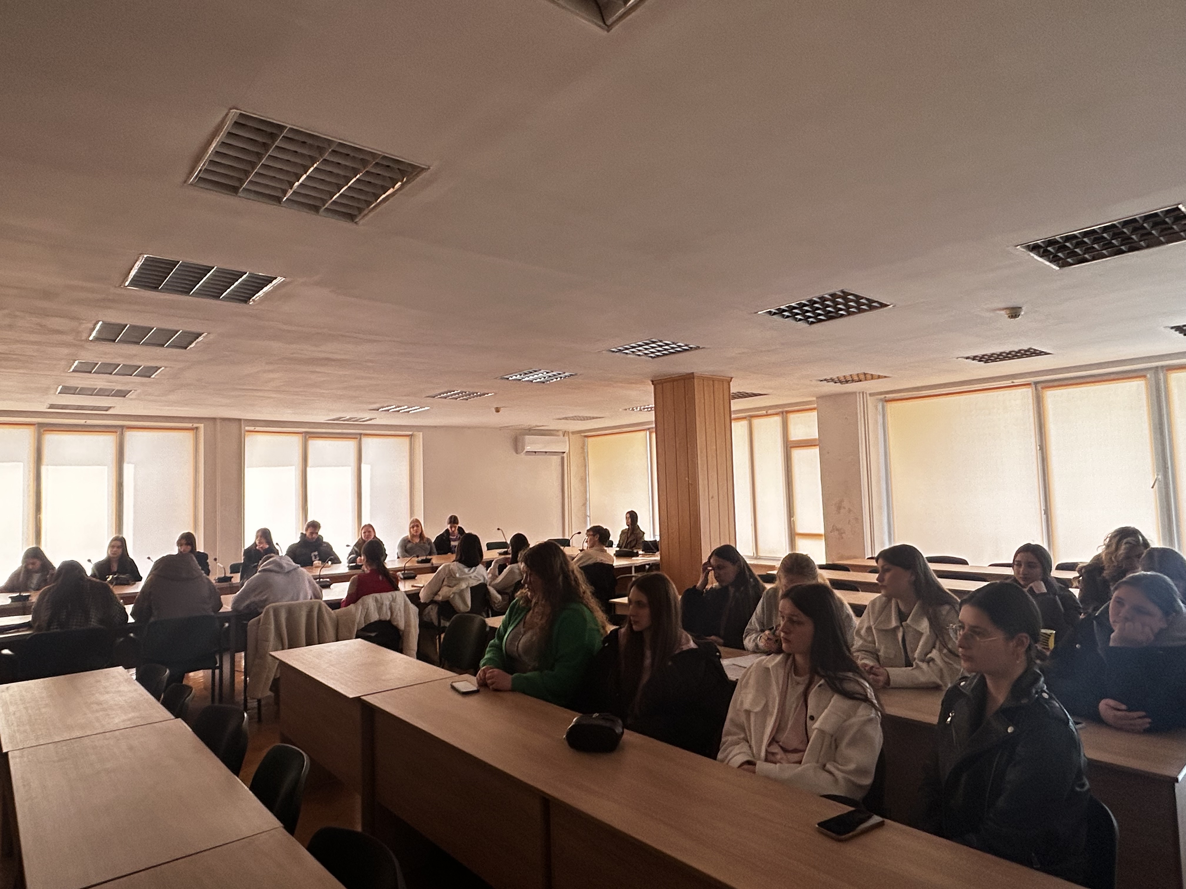 Соціальні виміри депресії: відбулася гостьова лекція Ґжеґожа Сокула