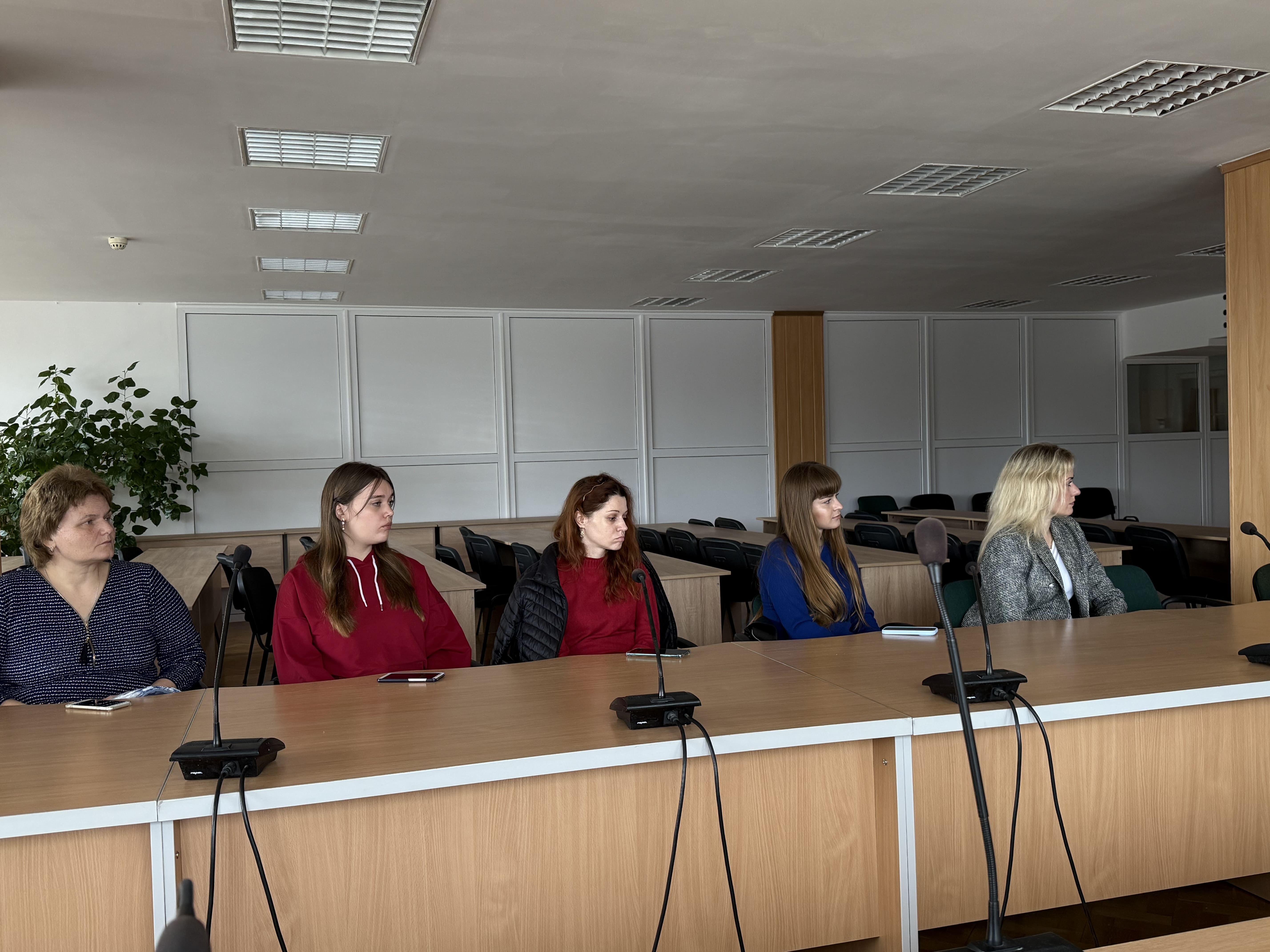 Перша презентація посібника «Мова єдності: діалоги порозуміння»